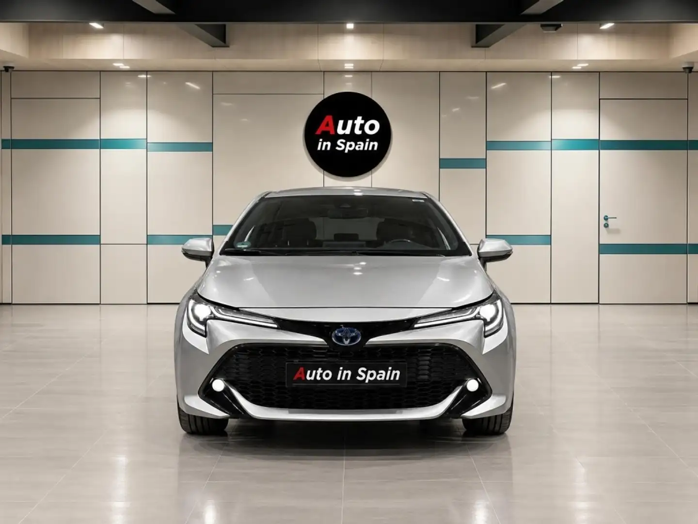 Toyota Corolla 125H Active Gris - 2