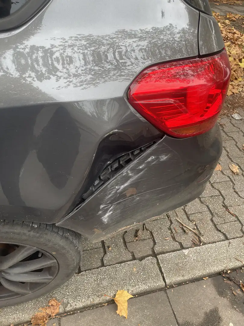 Opel Astra 1.7 CDTI DPF Sports Tourer Design Edition Grau - 1