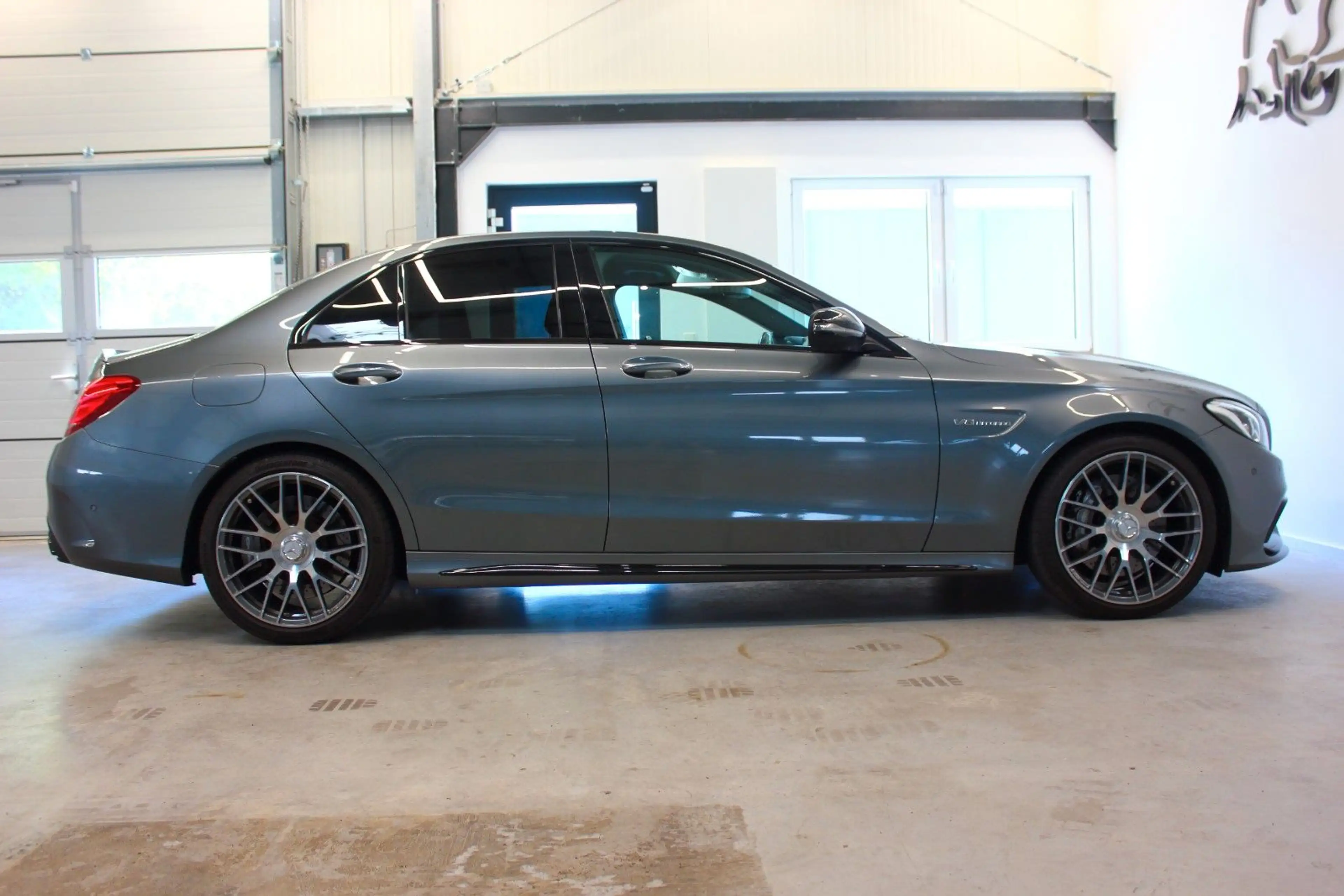 Mercedes-Benz C 63 AMG limo~UNFALLFREI+DEUTSCH+S-HEFT~2Hd — photo 10