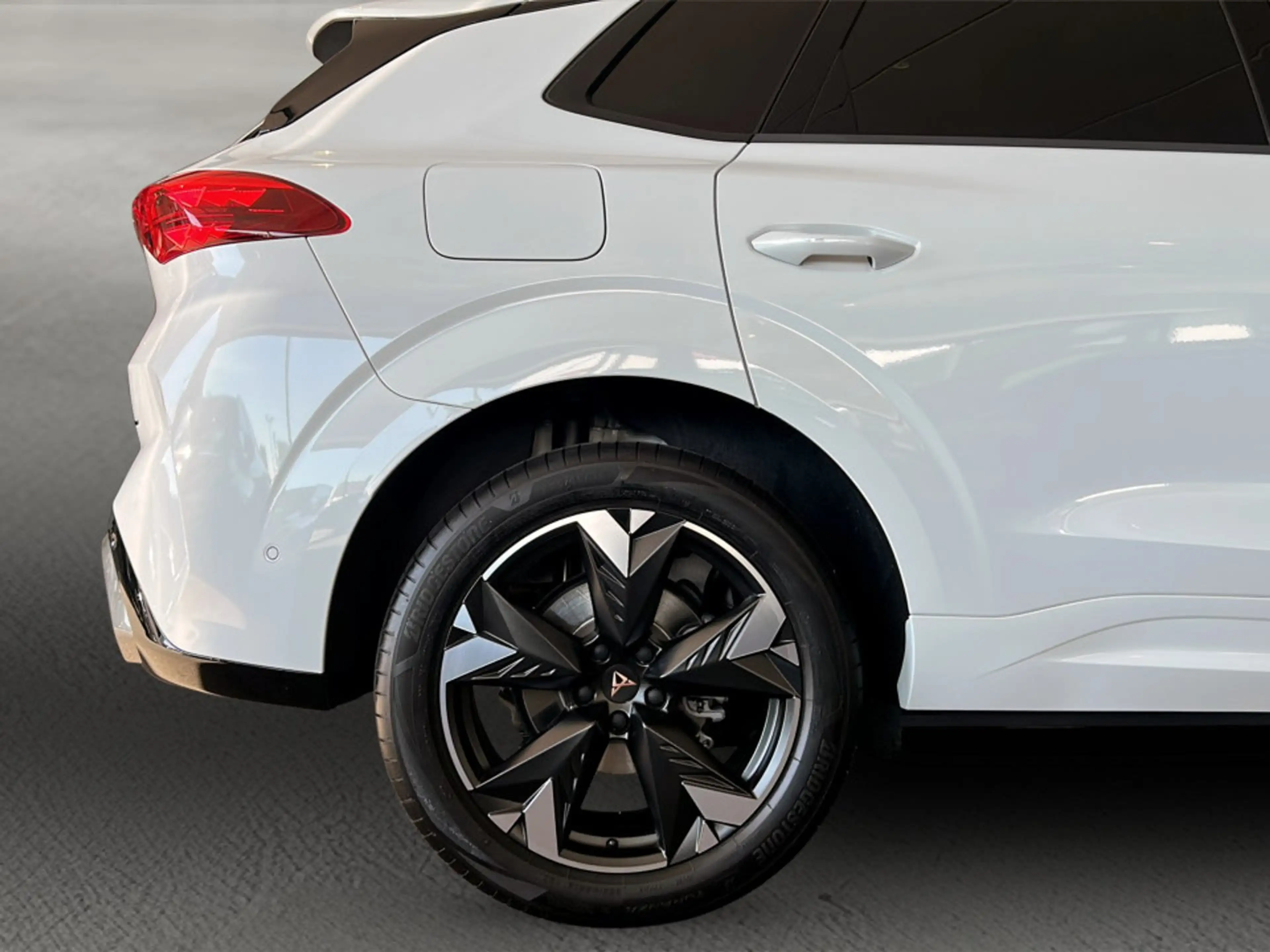 CUPRA Terramar 1.5 e-TSI 150 PS DSG — photo 6