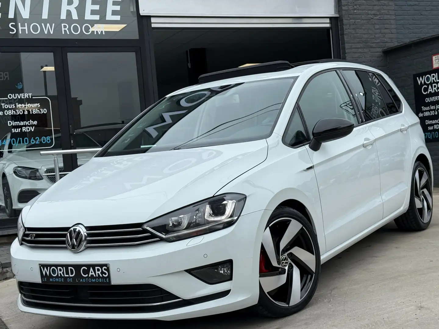 Volkswagen Golf Sportsvan 2.0 CR TDi R LINE DSG TOIT PANO DISTRO CAMERA FULL Wit - 1