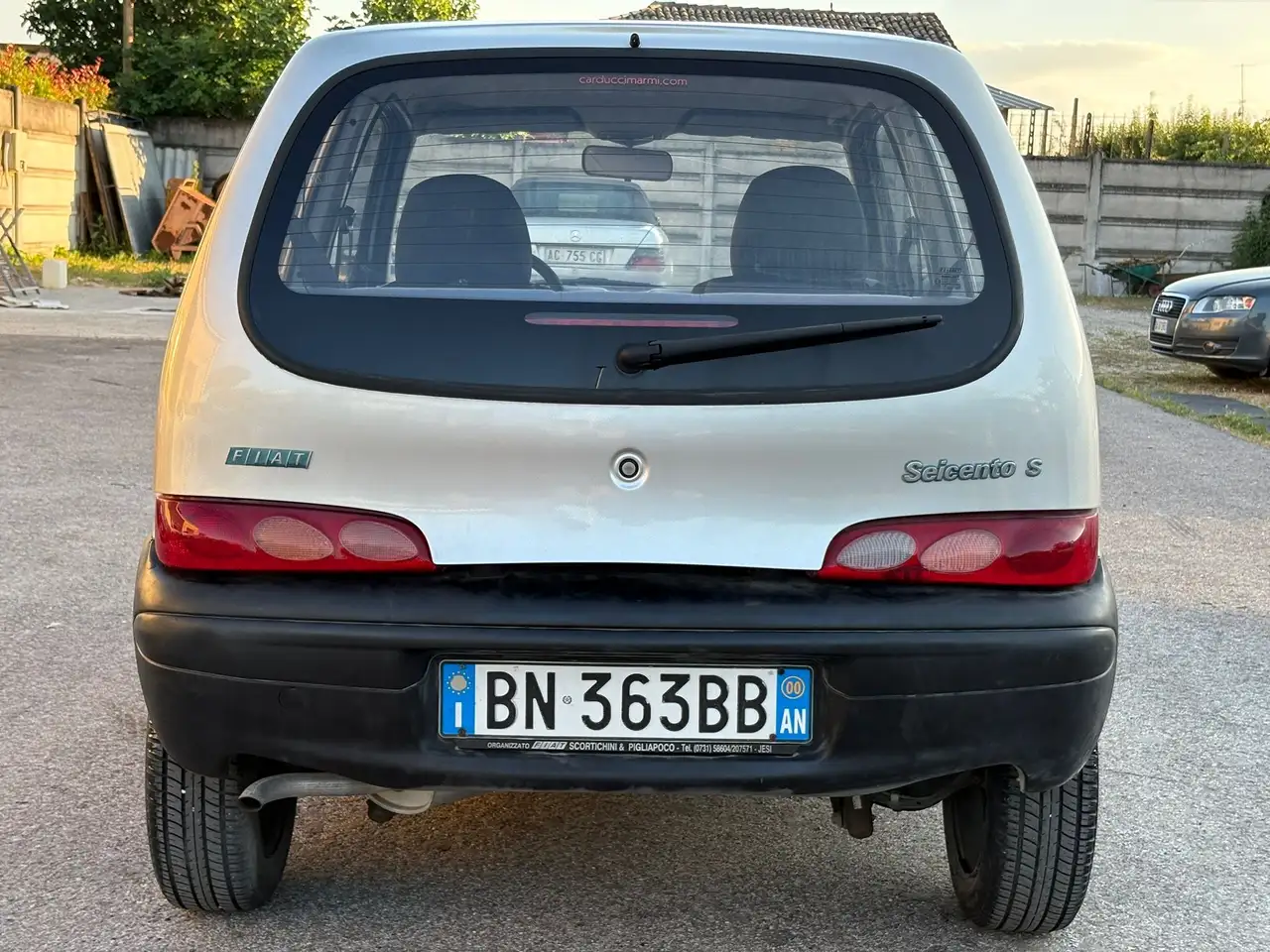 Fiat 600S, foto 8