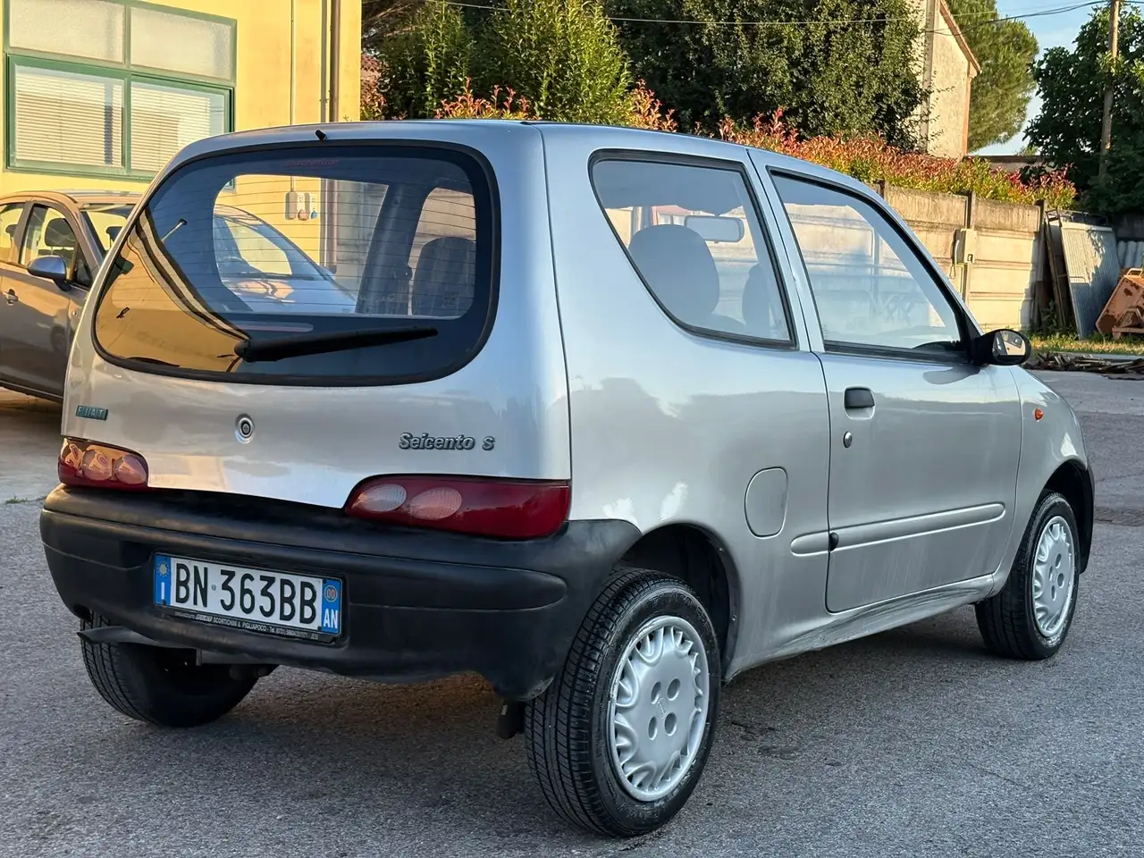 Fiat 600S, foto 2