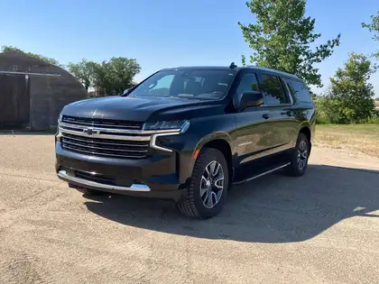 Black 2022 Chevrolet Suburban SUV / Crossover Four-Wheel Drive Automatic