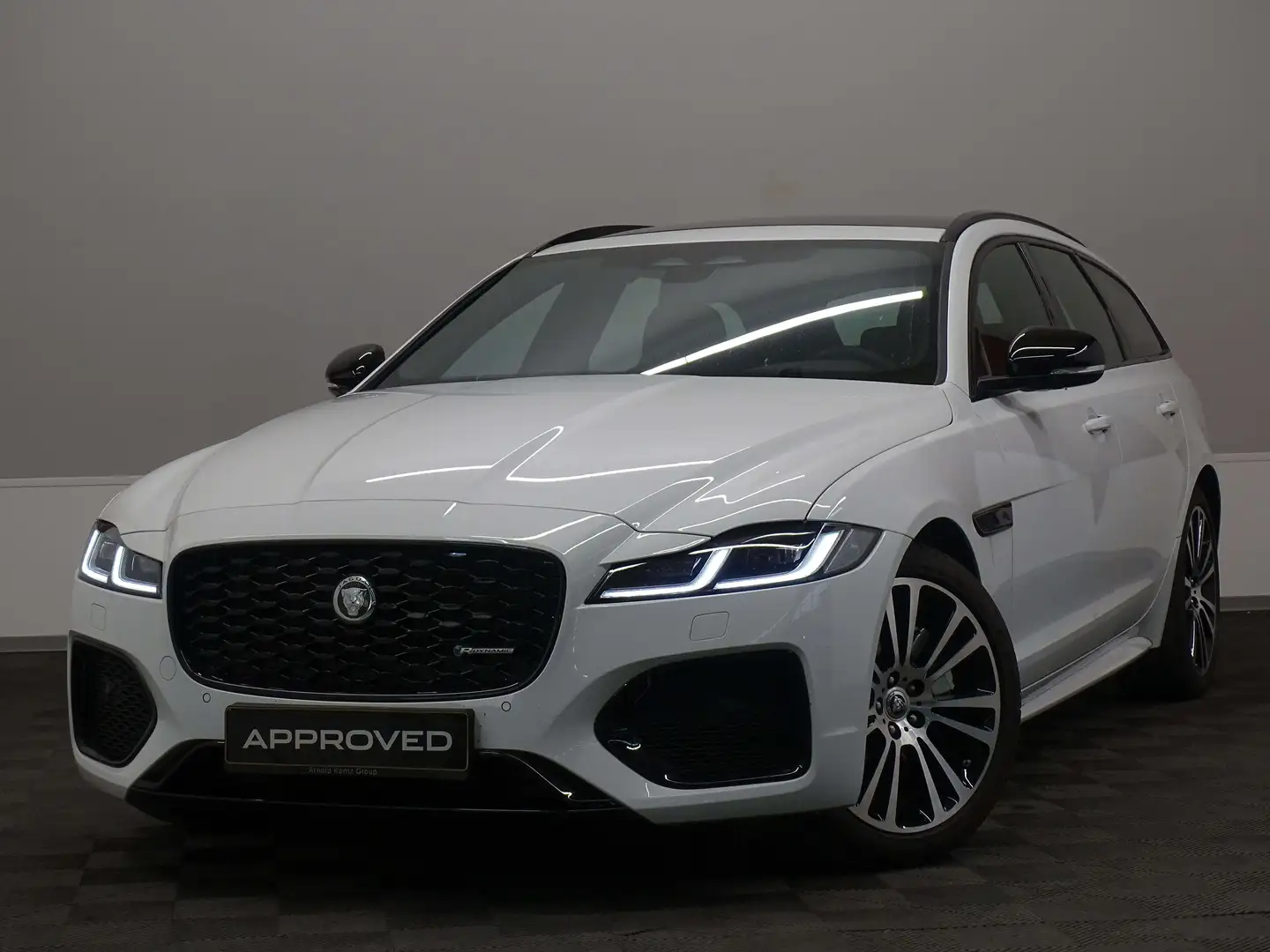 Jaguar XF D200 R-Dynamic SE RWD Auto Blanco - 1