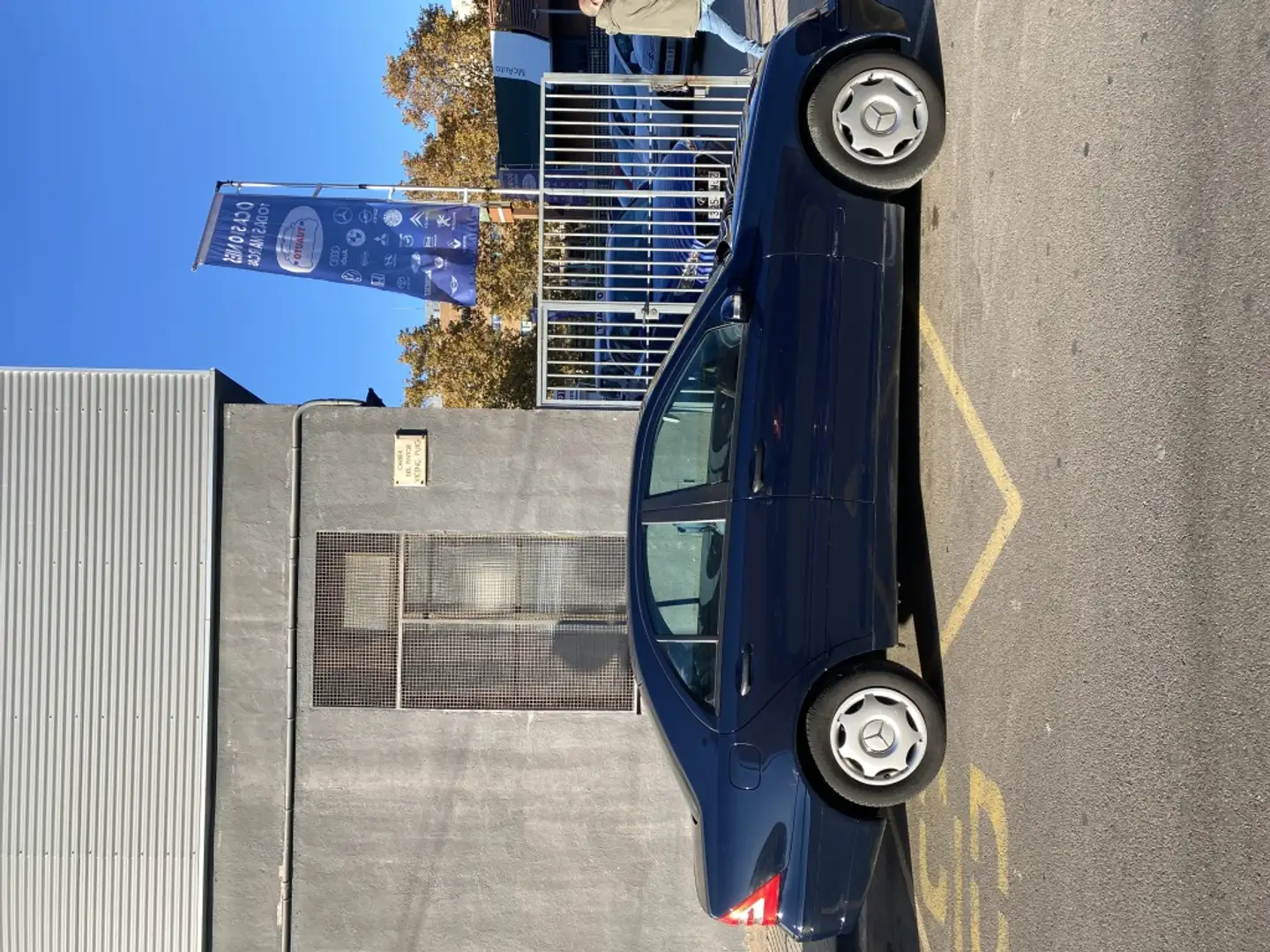Mercedes-Benz C 180 K Elegance Azul - 2