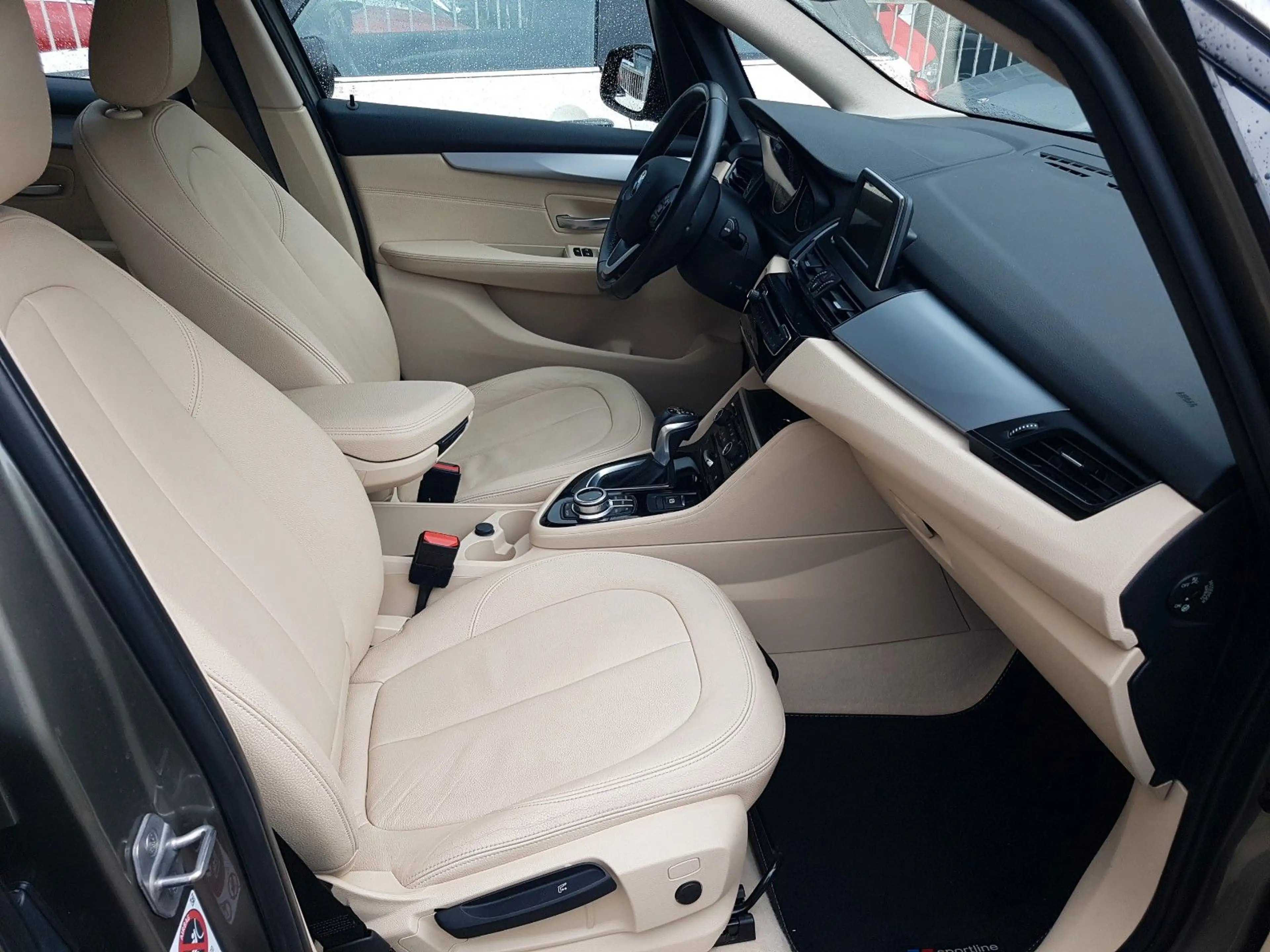 BMW 216 Advantage Aut. Navi AHK Leder — photo 12