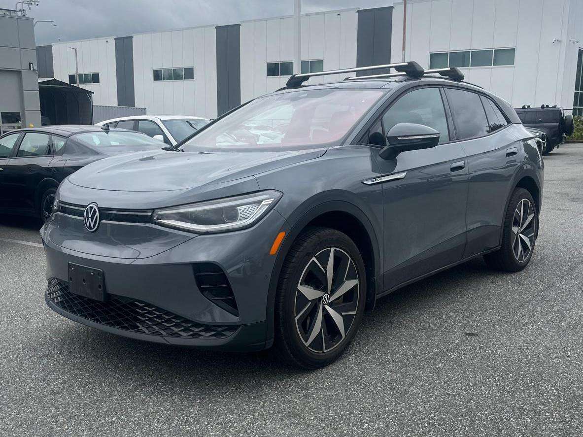 Ice Gray Metallic w/Black Roof 2024 Volkswagen ID.4 SUV / Crossover All-Wheel Drive Automatic