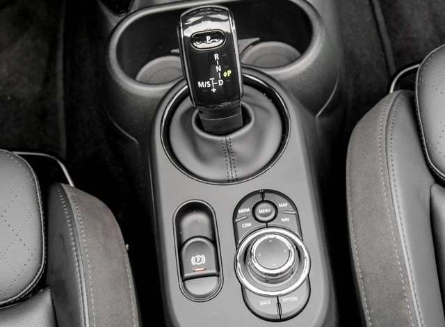 MINI John Cooper Works Cabrio Aut. Trim