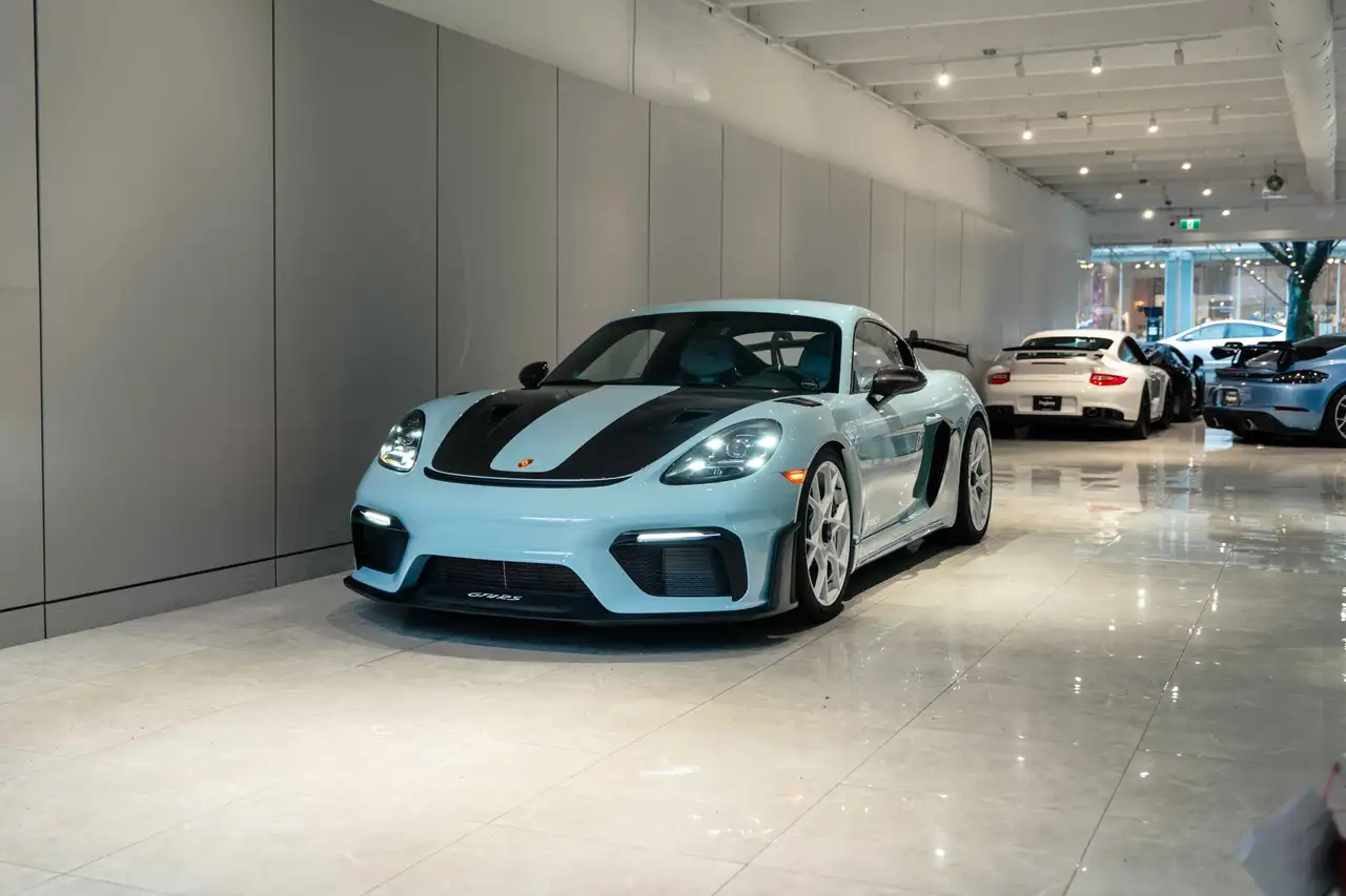 2024 Porsche 718 Cayman