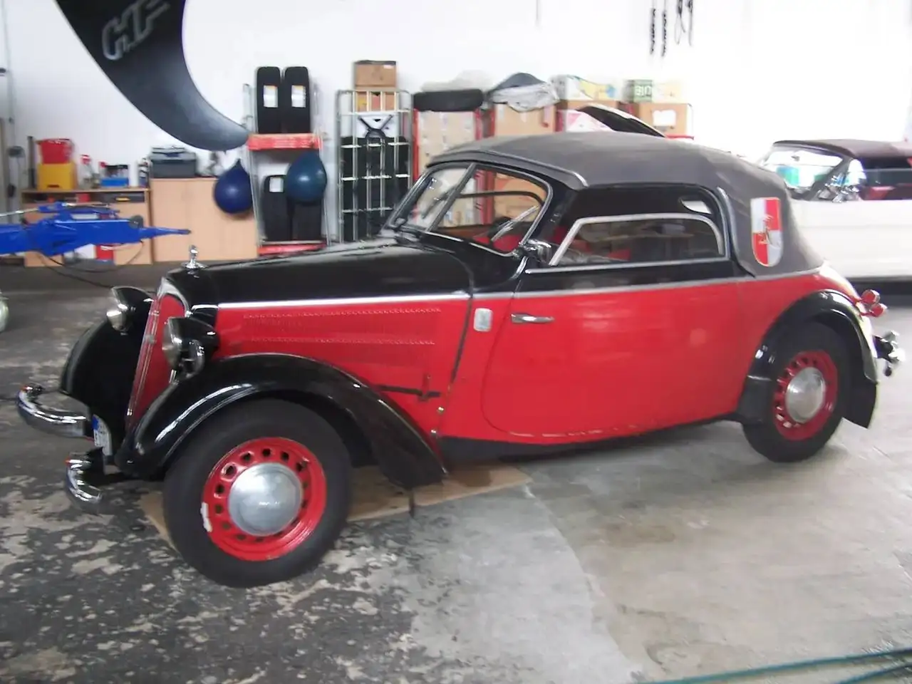 DKW F8 Luxus-Cabriolet, foto 2