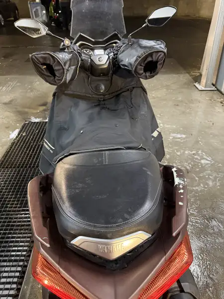 Yamaha X-Max 300 - foto 4