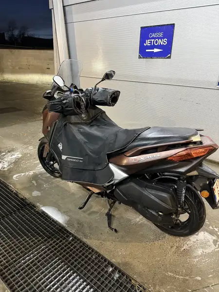 Yamaha X-Max 300 - foto 5