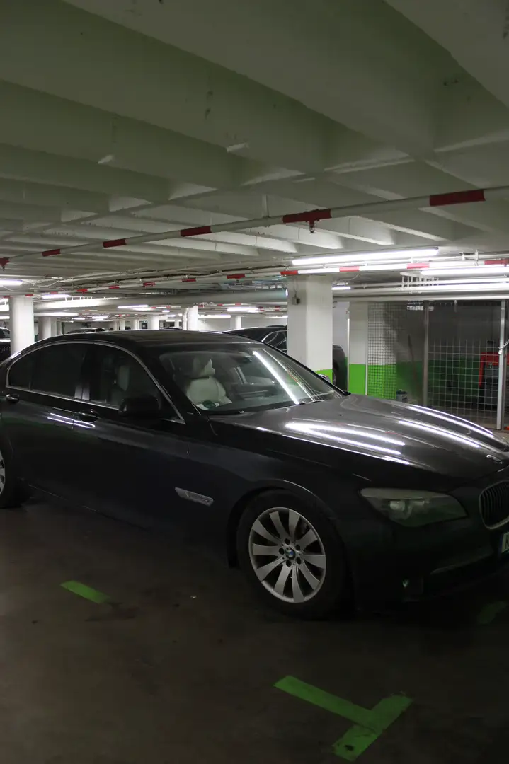 BMW 740 740D/AppleCar/ Sitzblüftung/ Sehr viel Neu - 2