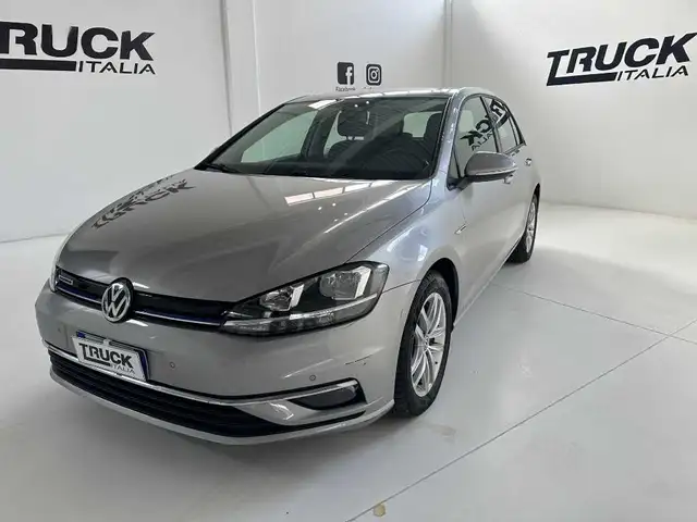 Volkswagen Golf VII 2017 5p - Golf 5p 1.5 tgi Executive 130cv dsg