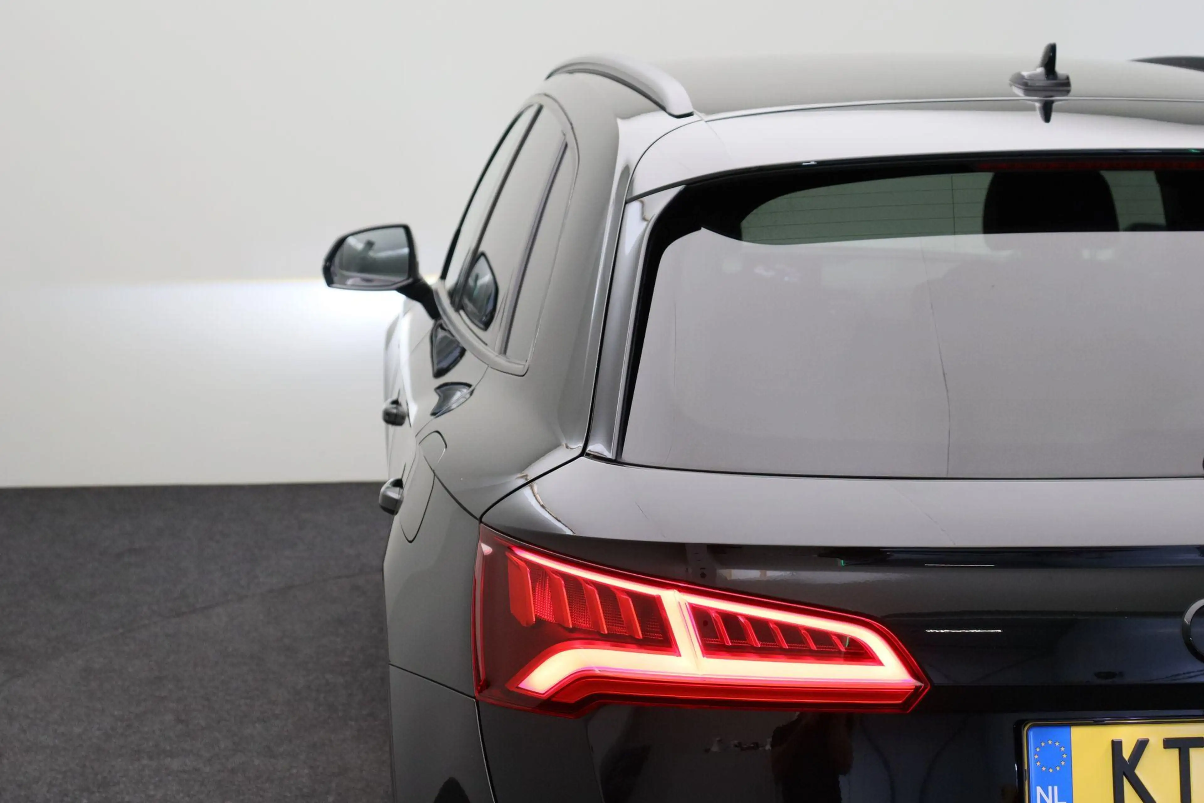 Audi Q5 55 TFSI e quattro Competition 2019 S-Line | Ledere — photo 33