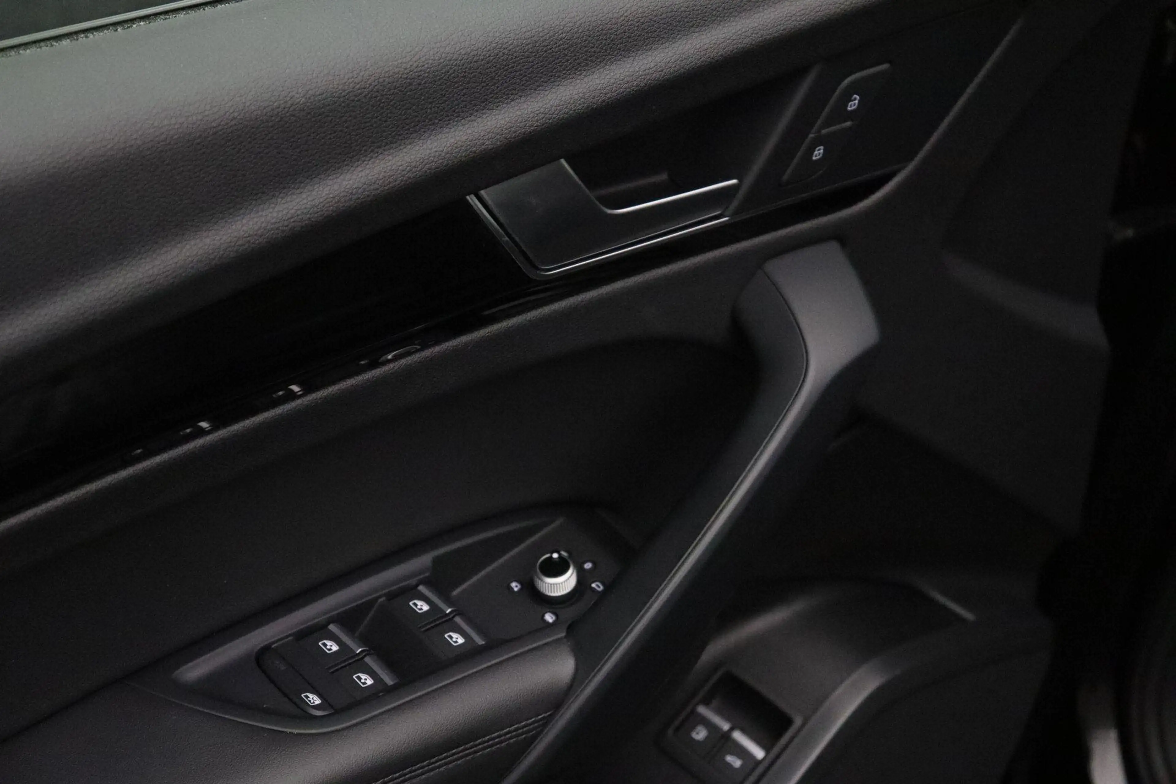 Audi Q5 55 TFSI e quattro Competition 2019 S-Line | Ledere — photo 13