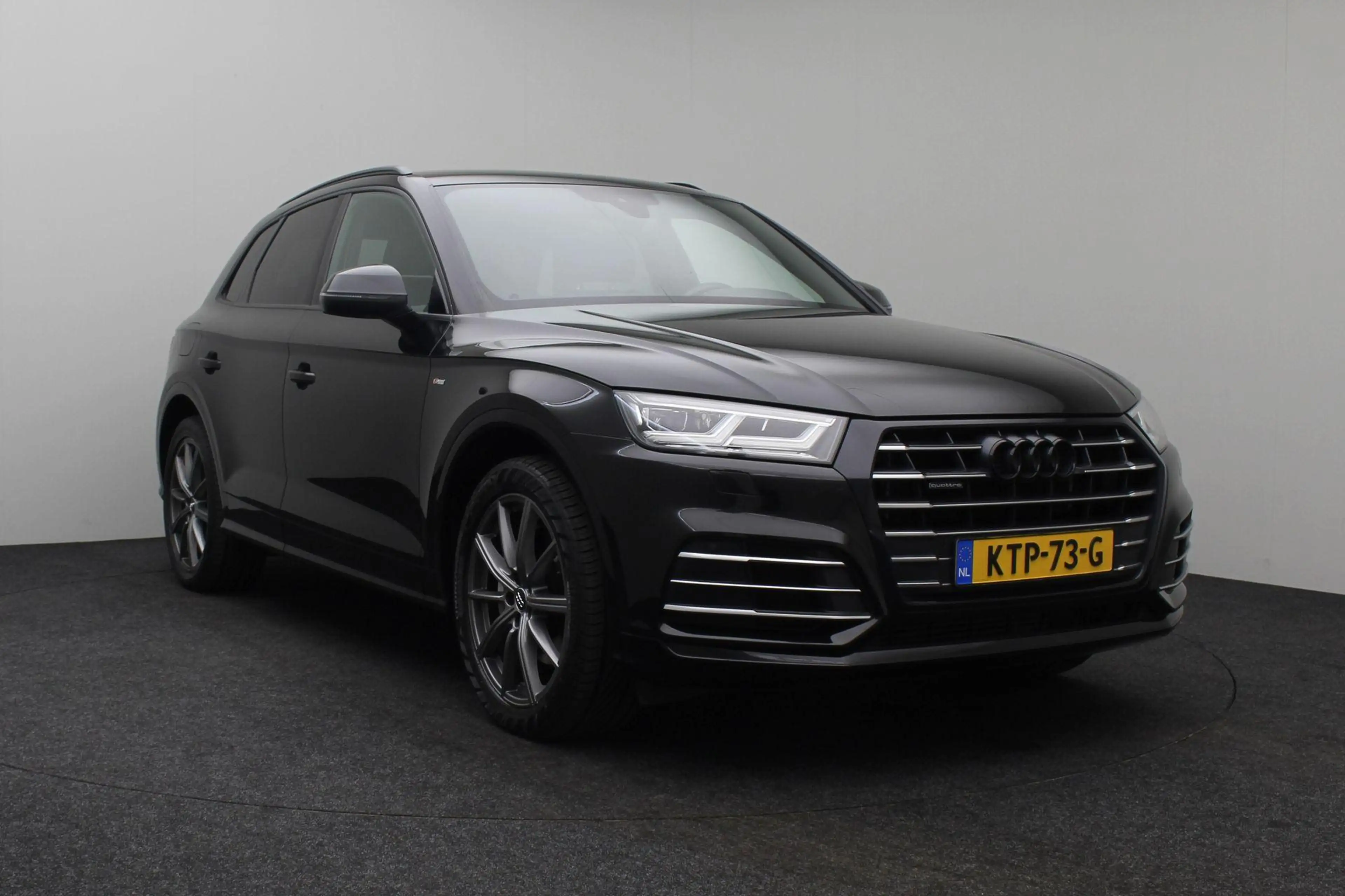 Audi Q5 55 TFSI e quattro Competition 2019 S-Line | Ledere — photo 26