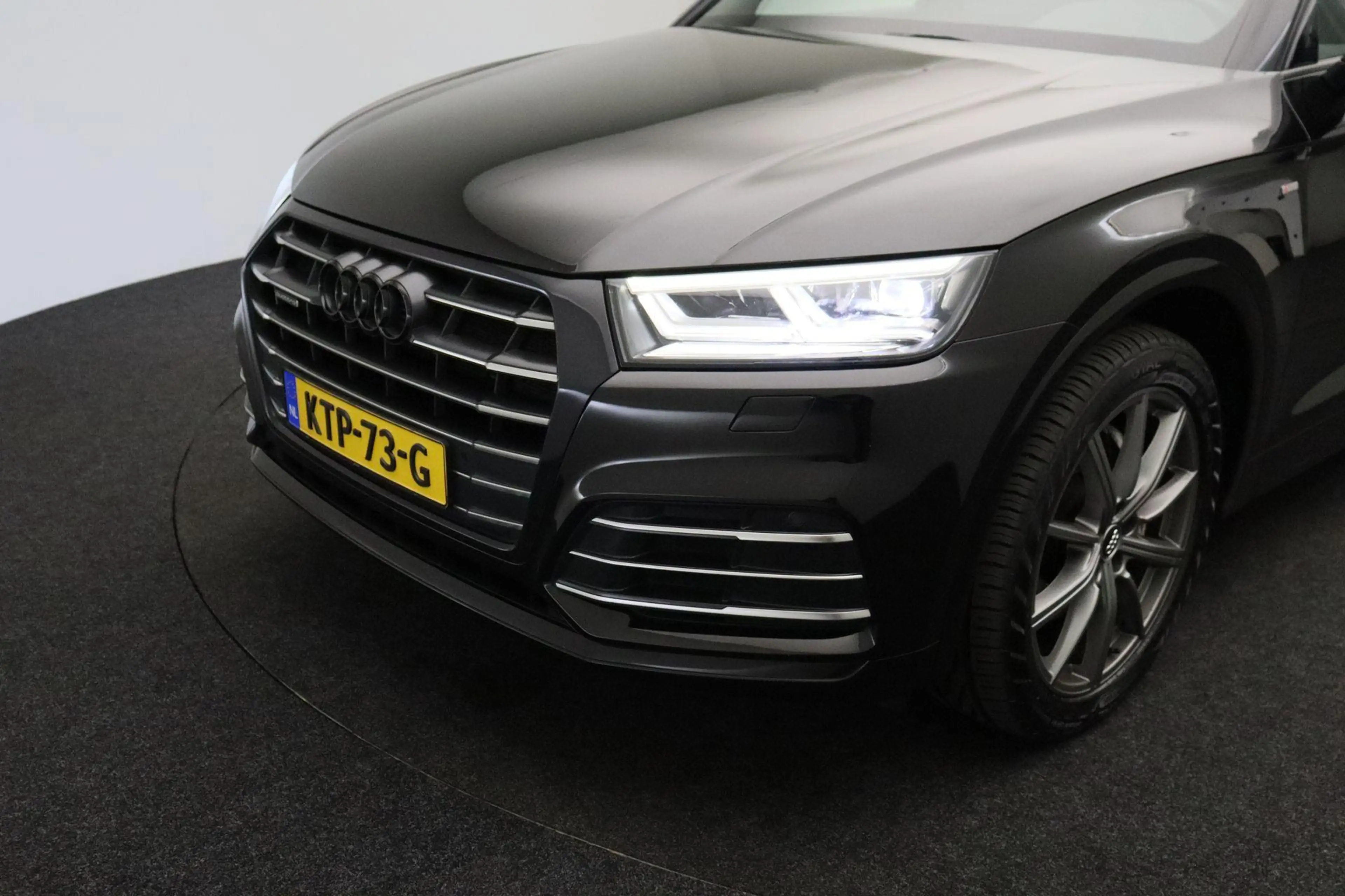 Audi Q5 55 TFSI e quattro Competition 2019 S-Line | Ledere — photo 30