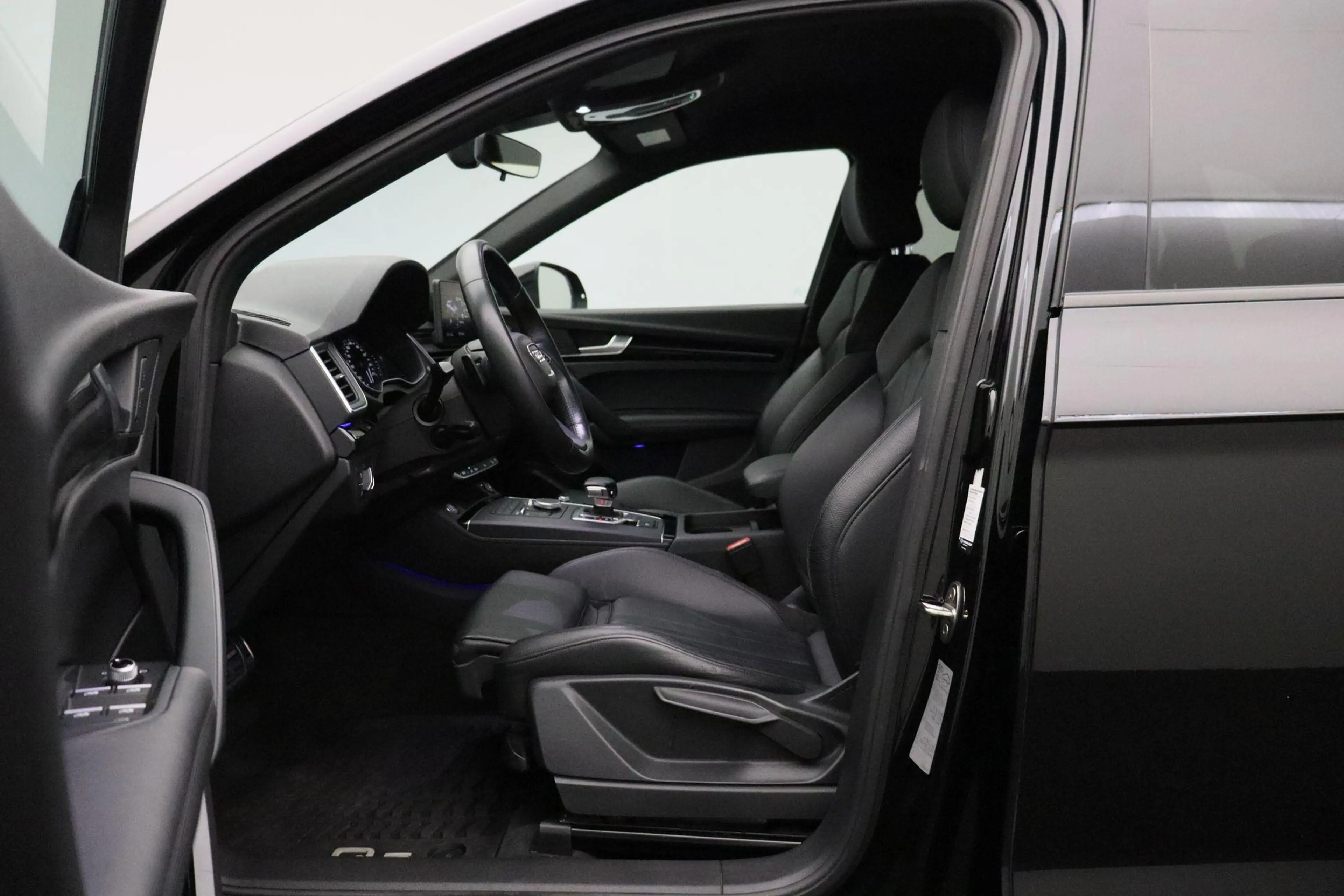 Audi Q5 55 TFSI e quattro Competition 2019 S-Line | Ledere — photo 10