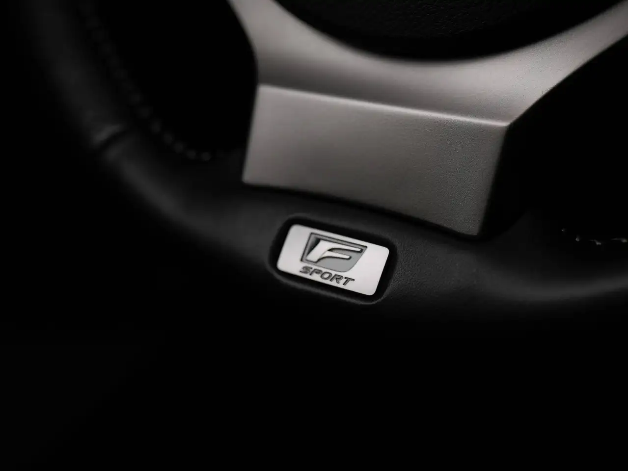 Lexus IS снимка Lexus IS
