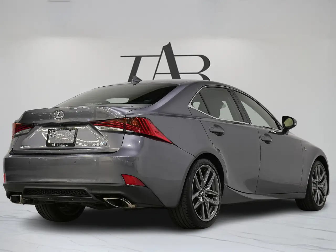Lexus IS снимка Lexus IS