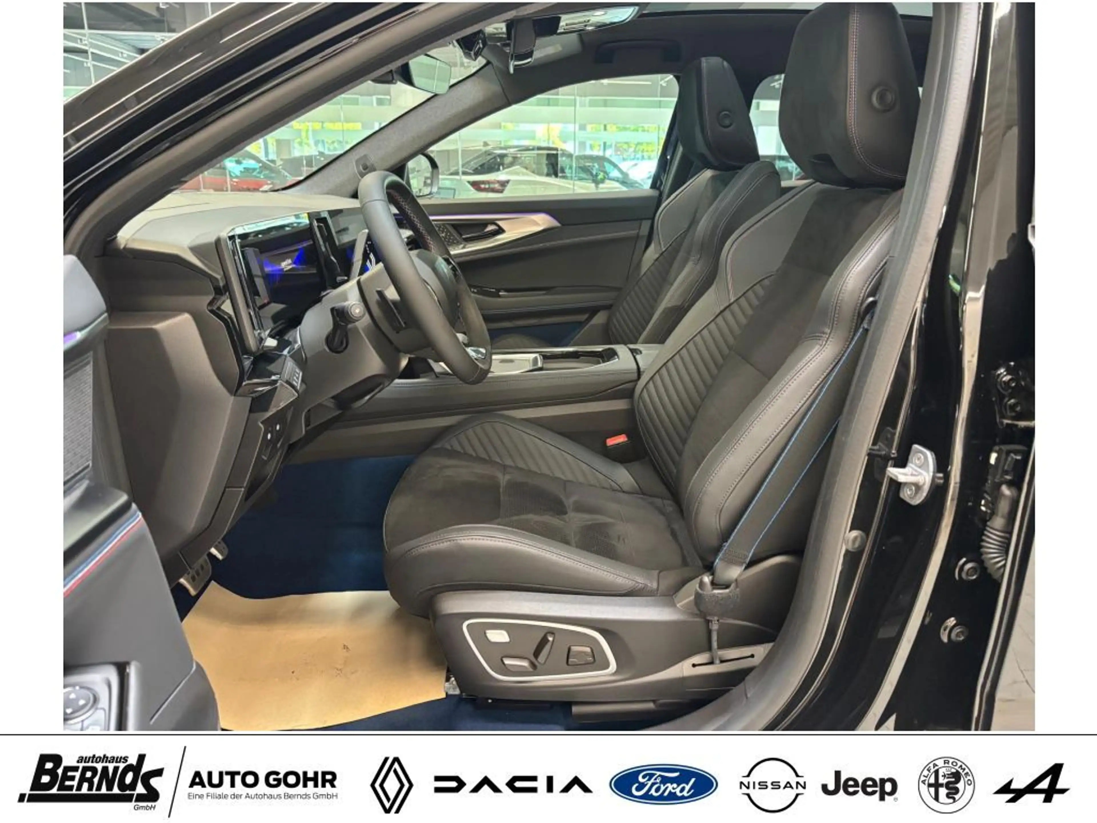 Renault Rafale E-Tech Hyper Plug-in Hybrid 300 4x4 Atelier Alpine — photo 11