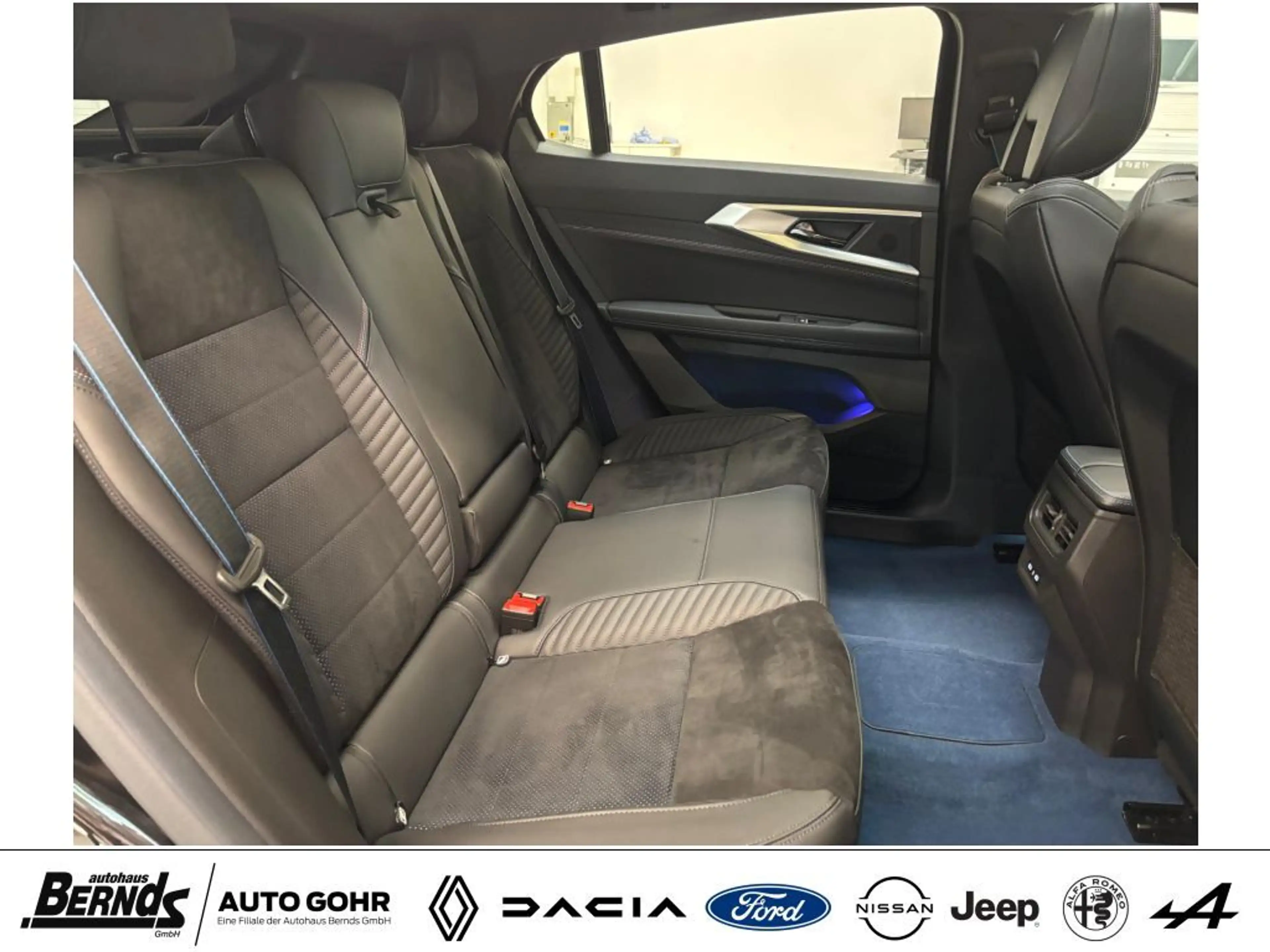 Renault Rafale E-Tech Hyper Plug-in Hybrid 300 4x4 Atelier Alpine — photo 5