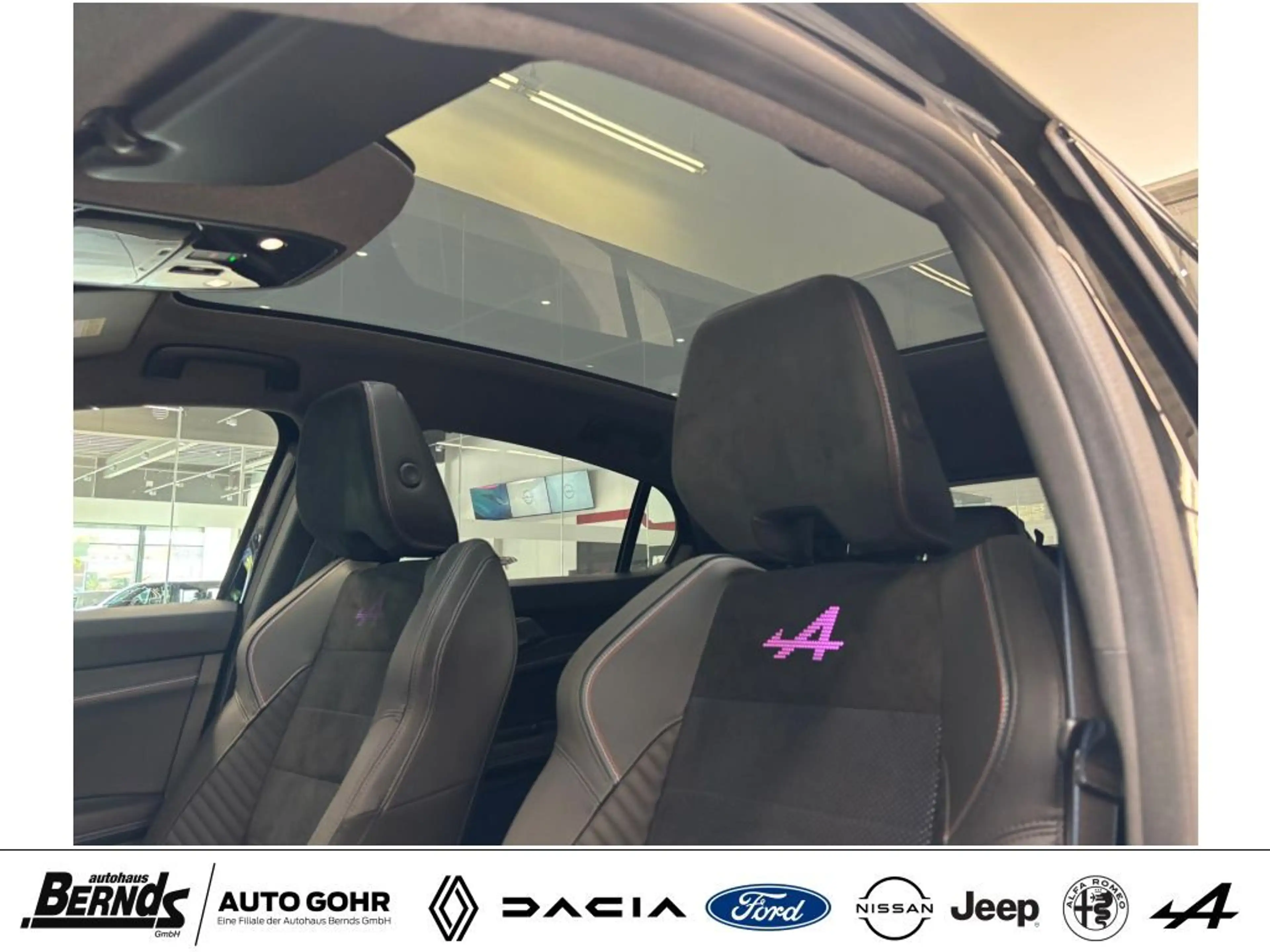 Renault Rafale E-Tech Hyper Plug-in Hybrid 300 4x4 Atelier Alpine — photo 12
