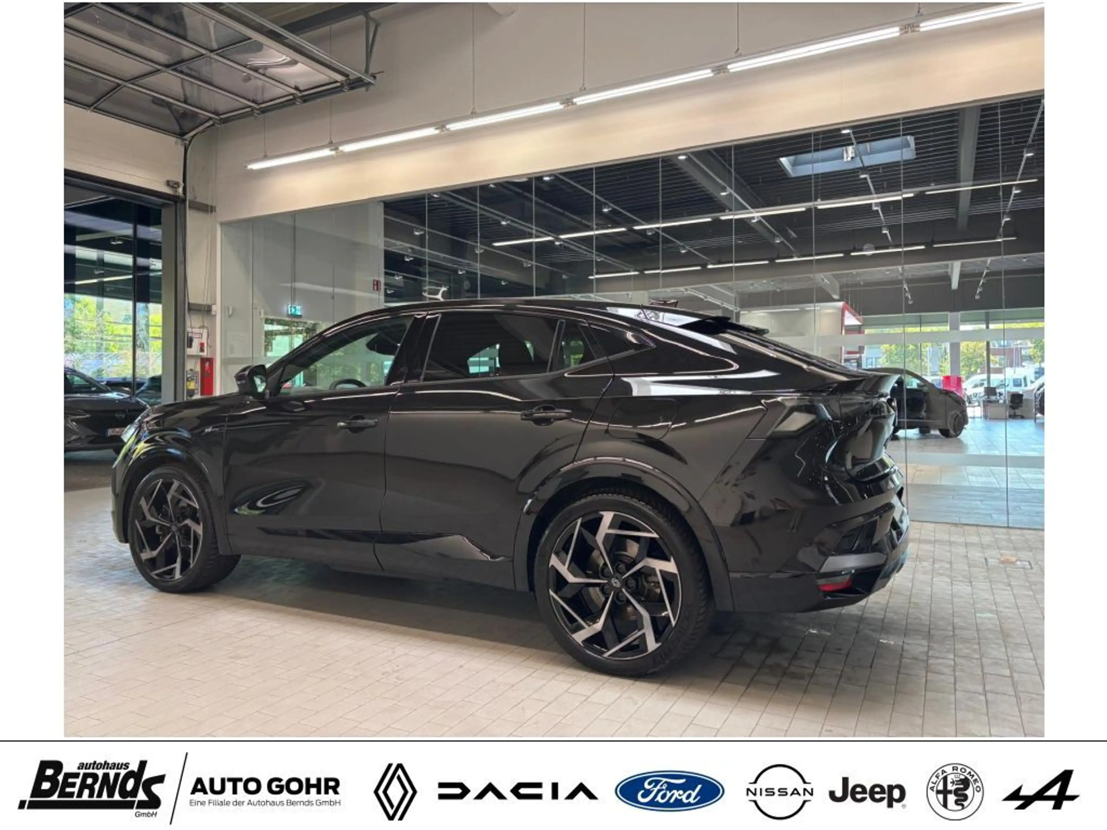 Renault Rafale E-Tech Hyper Plug-in Hybrid 300 4x4 Atelier Alpine — photo 9