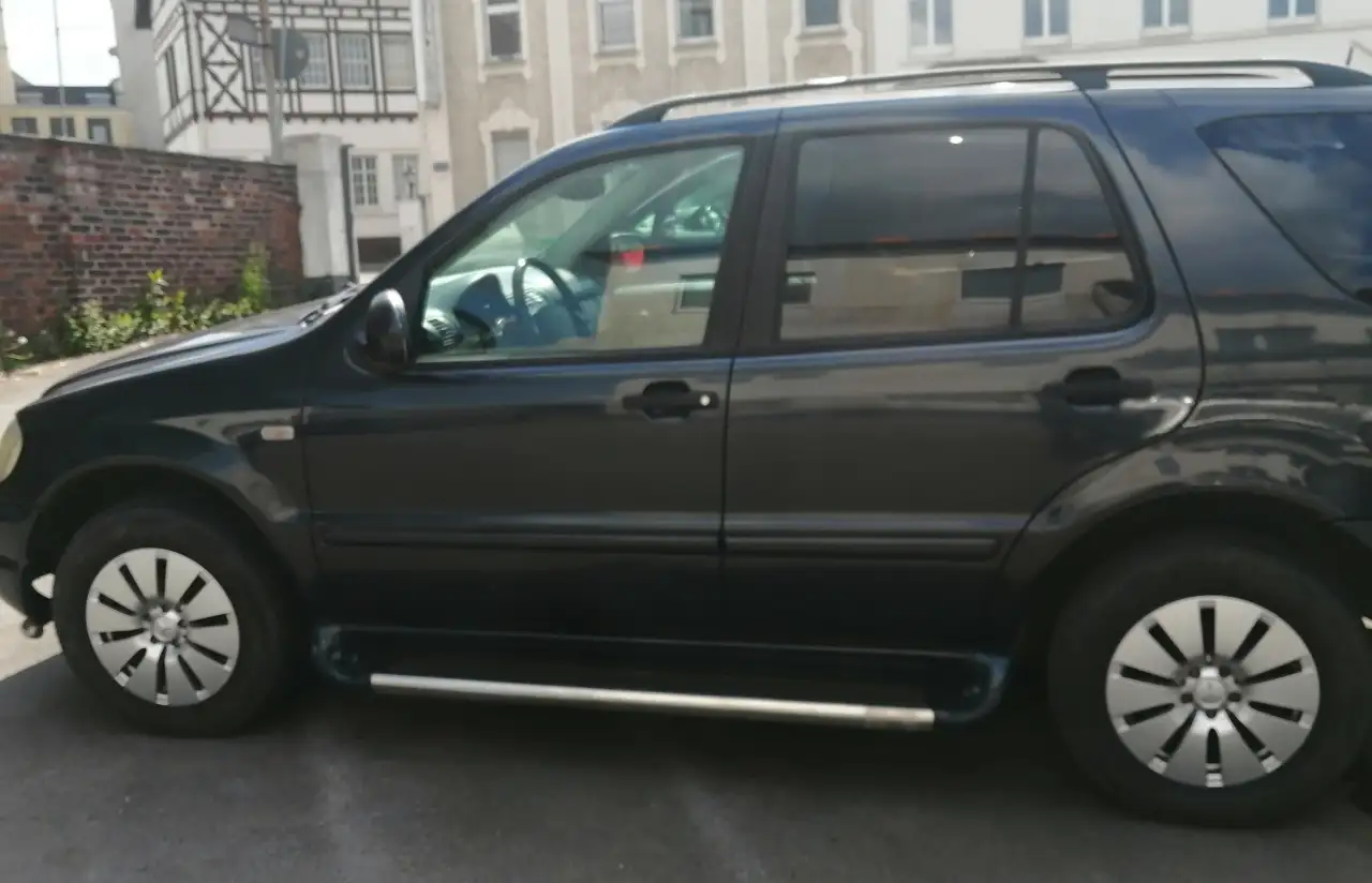 Mercedes-Benz ML 320 Brabus 220 von 500 Serie, foto 2