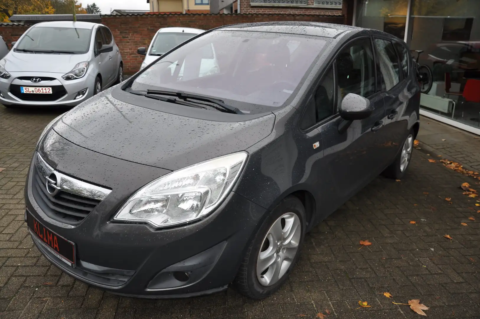 Opel Meriva Meriva 1.4 Klima GanzJahrReifen Gris - 2