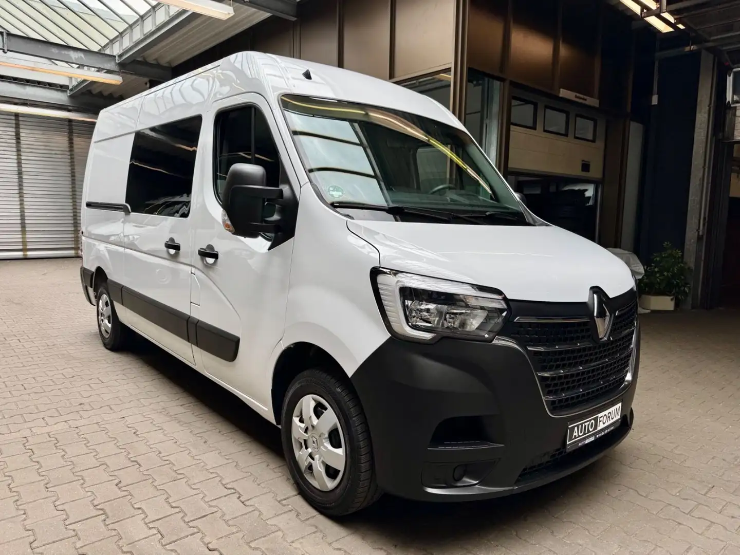 Renault Master 2.3 dCi L2H2 NAVI AHK KLIMA 3STZ CAM TEMP Weiß - 2