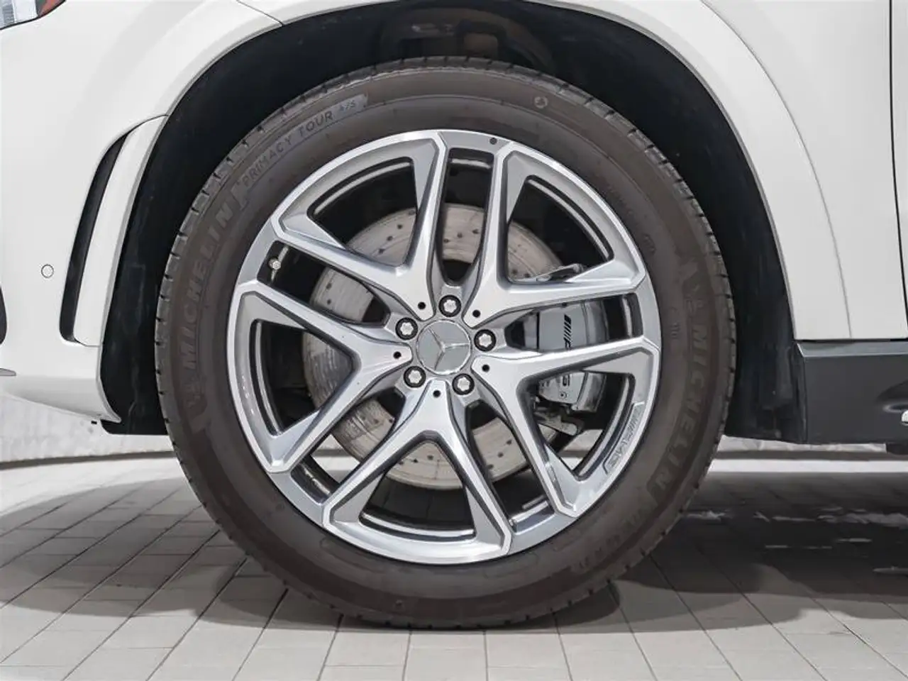 Mercedes-Benz GLE снимка Mercedes-Benz GLE