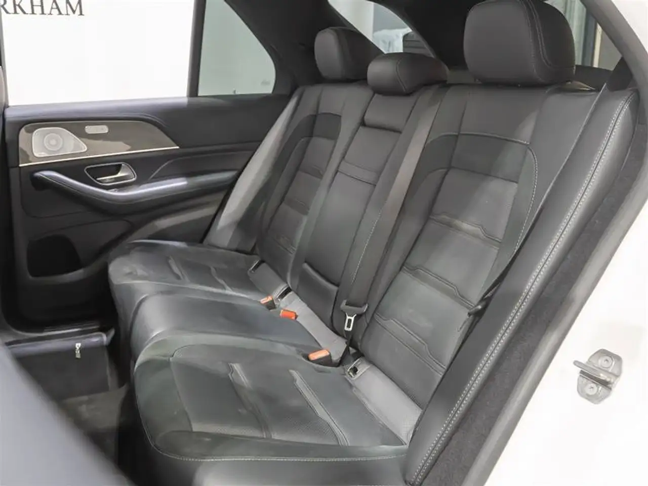 Mercedes-Benz GLE снимка Mercedes-Benz GLE