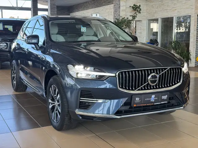 Volvo XC60 Inscription Leder Memory R.Cam Pano AHK AWD