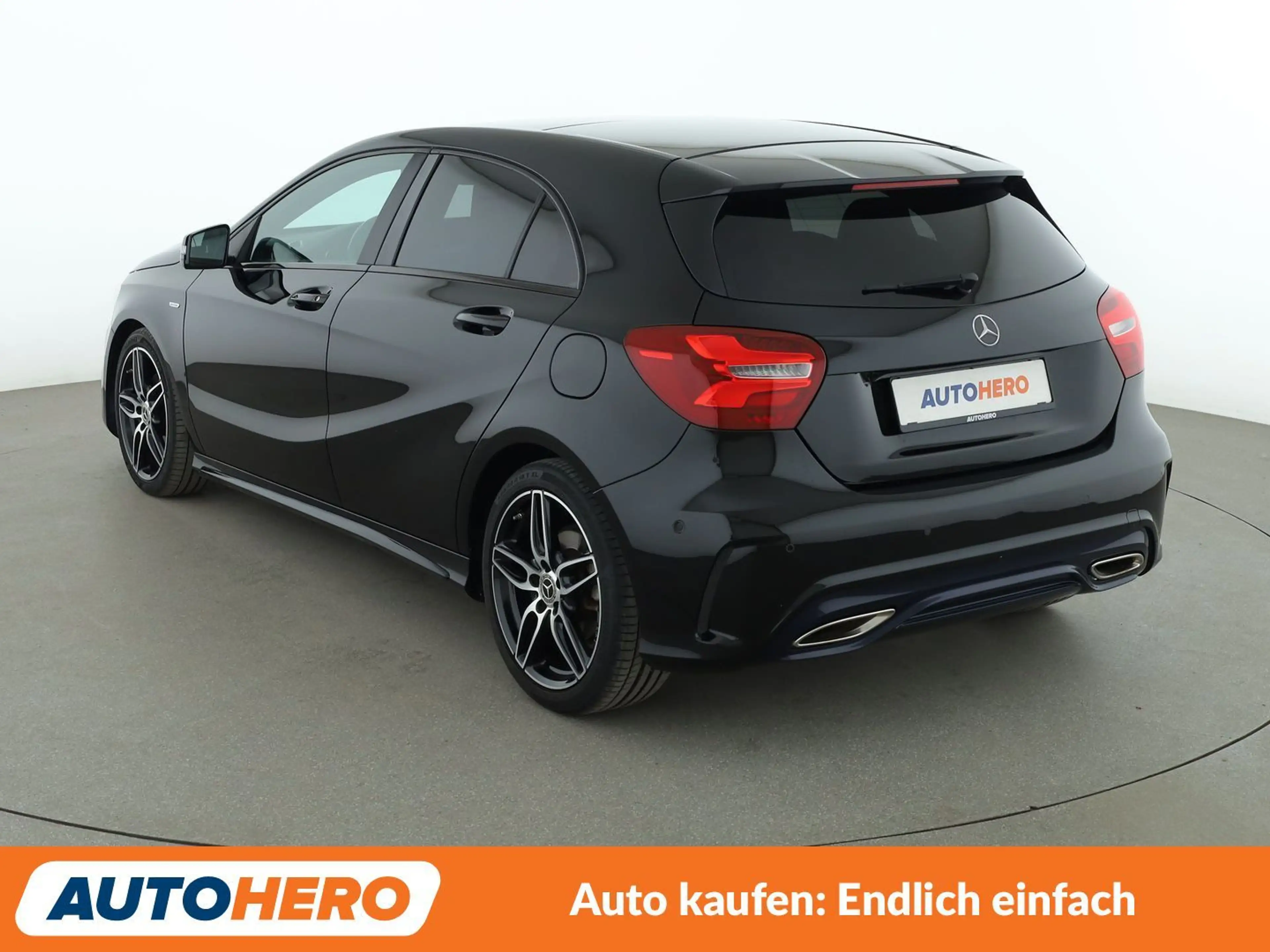 Mercedes-Benz A 200 BlueEfficiency AMG Sport Aut.*NAVI*PDC* — photo 4