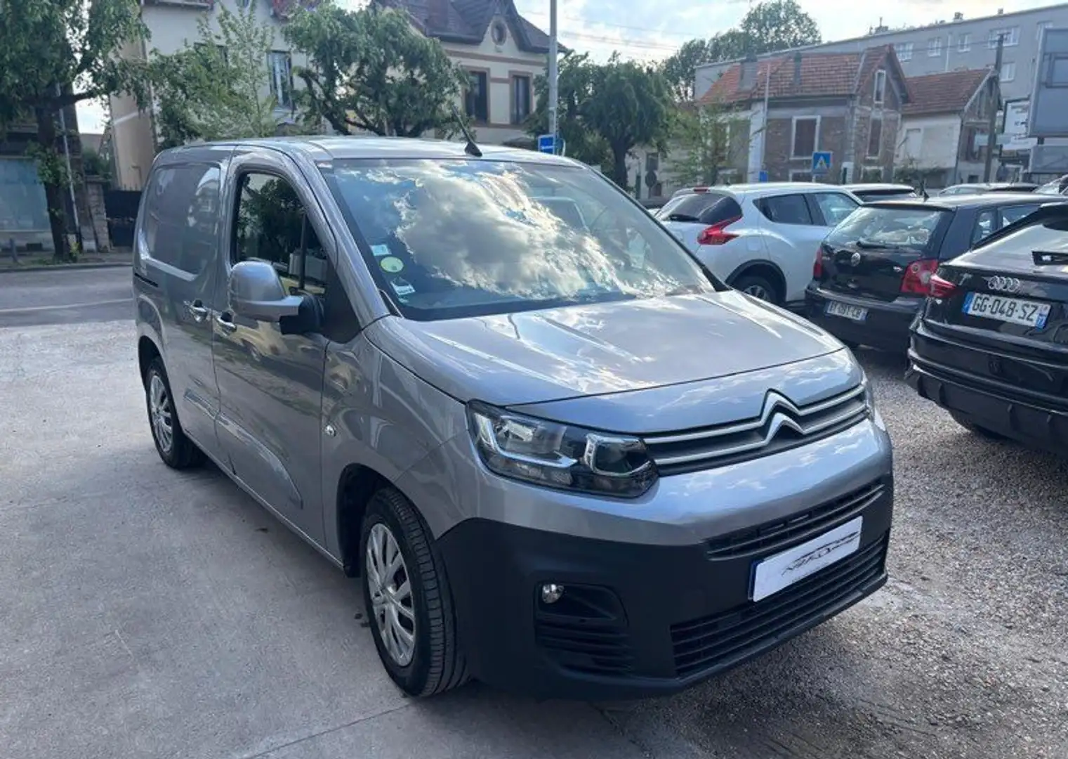 Citroen Berlingo iii taille m 650kg bluehdi 130 driver boite auto eat8 - 2