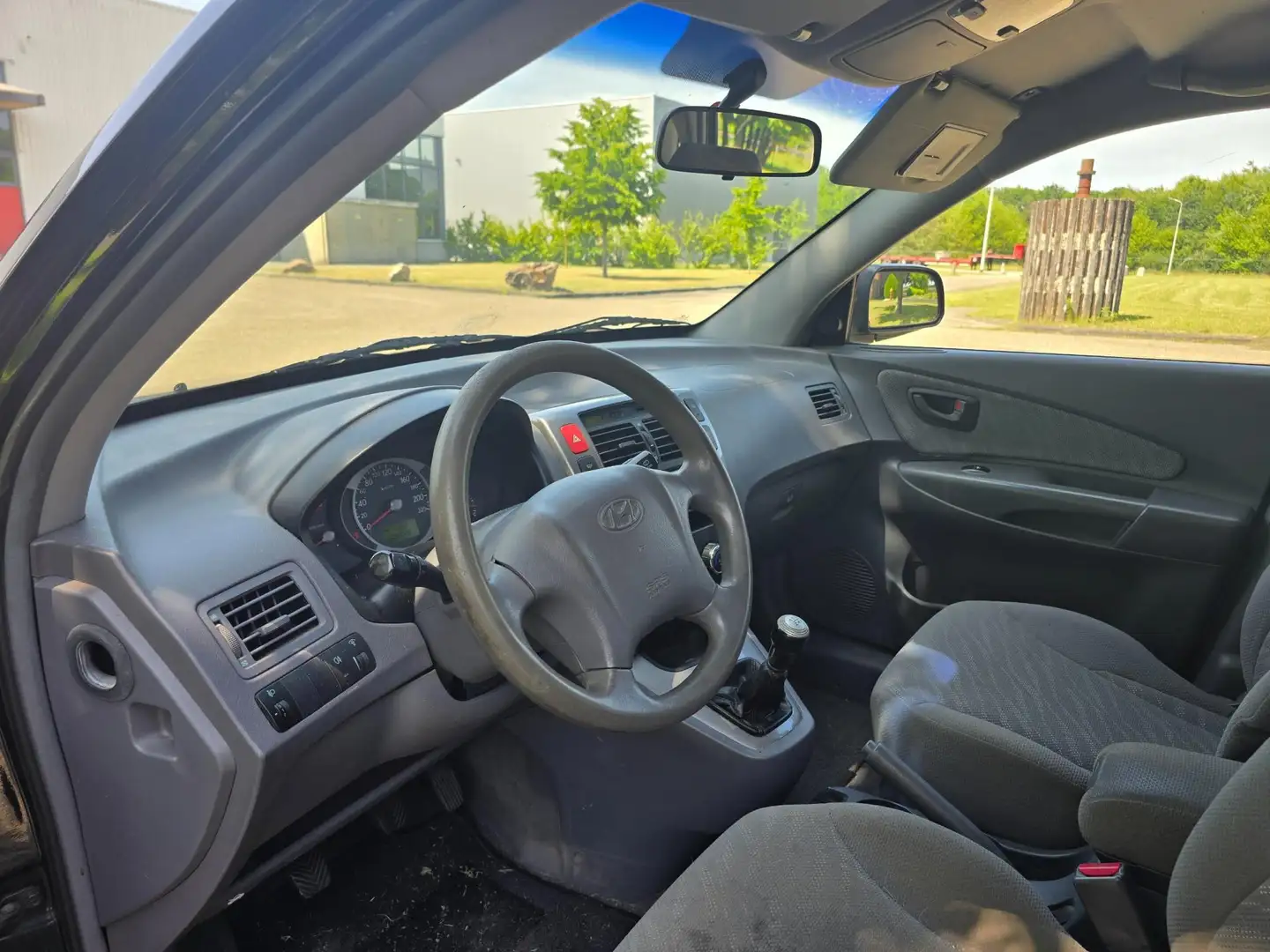 Hyundai TUCSON 2.0i Active AIRCO *apk:06-2025* Zwart - 2