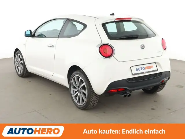 Alfa Romeo Mito view 4