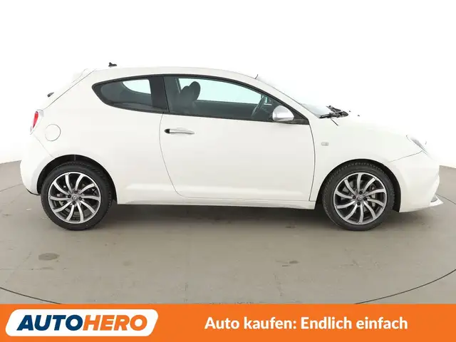 Alfa Romeo Mito view 7