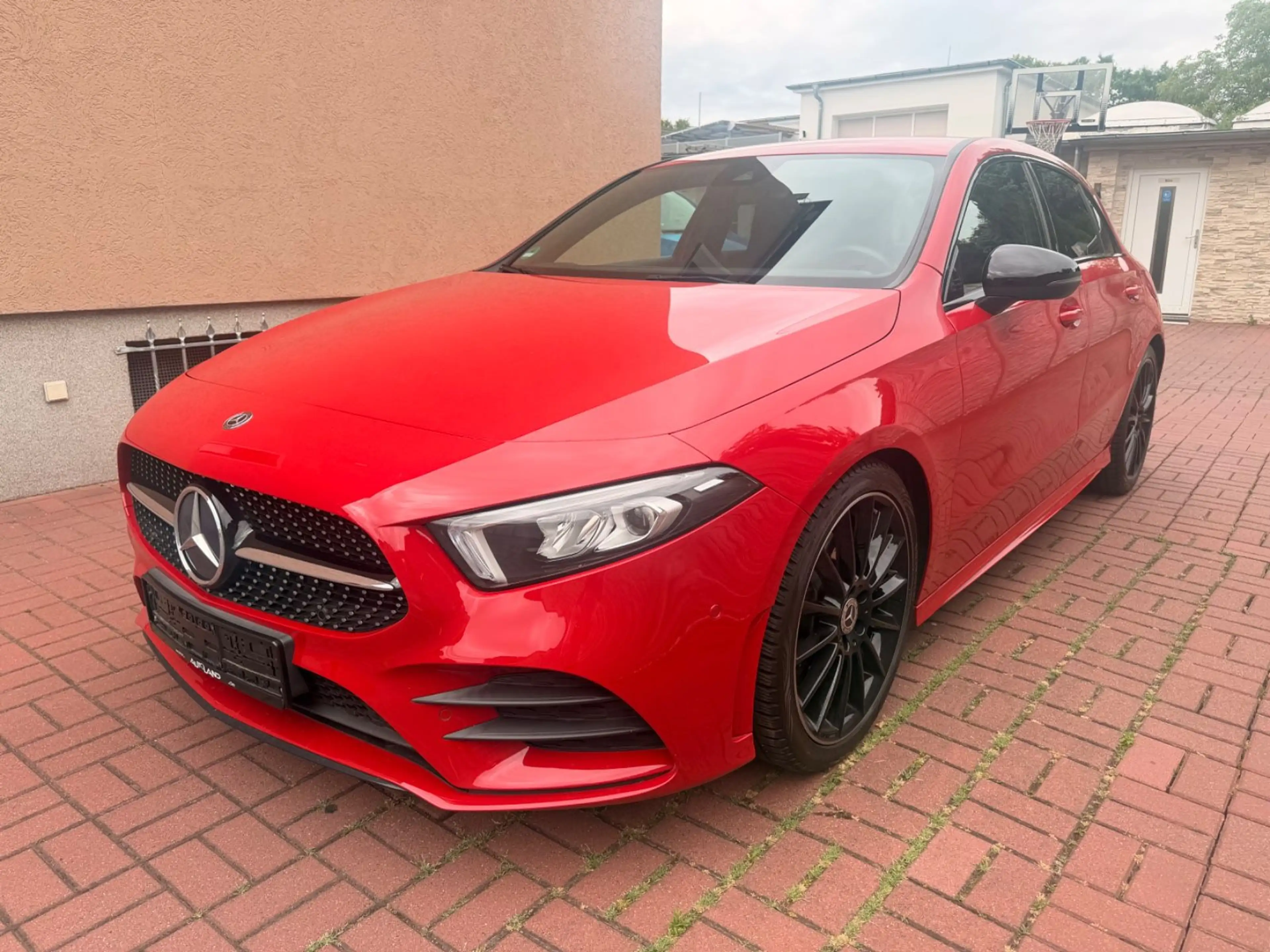 Mercedes-Benz A 250 AMG LINE+AUT+KAMERA+LED+NAVI