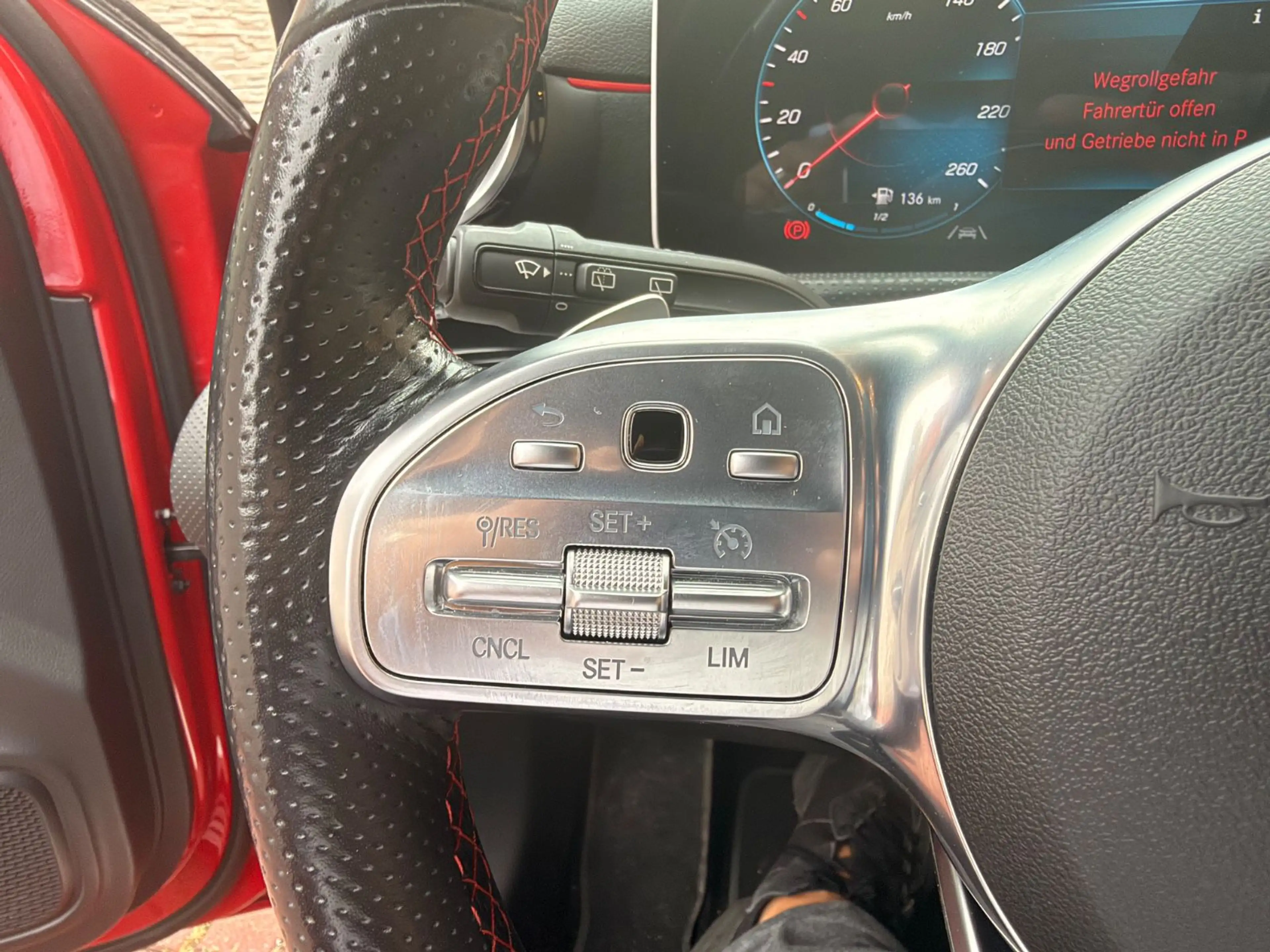Mercedes-Benz A 250 AMG LINE+AUT+KAMERA+LED+NAVI — photo 13
