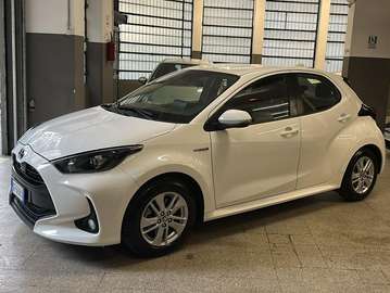 Yaris 1.5h Business