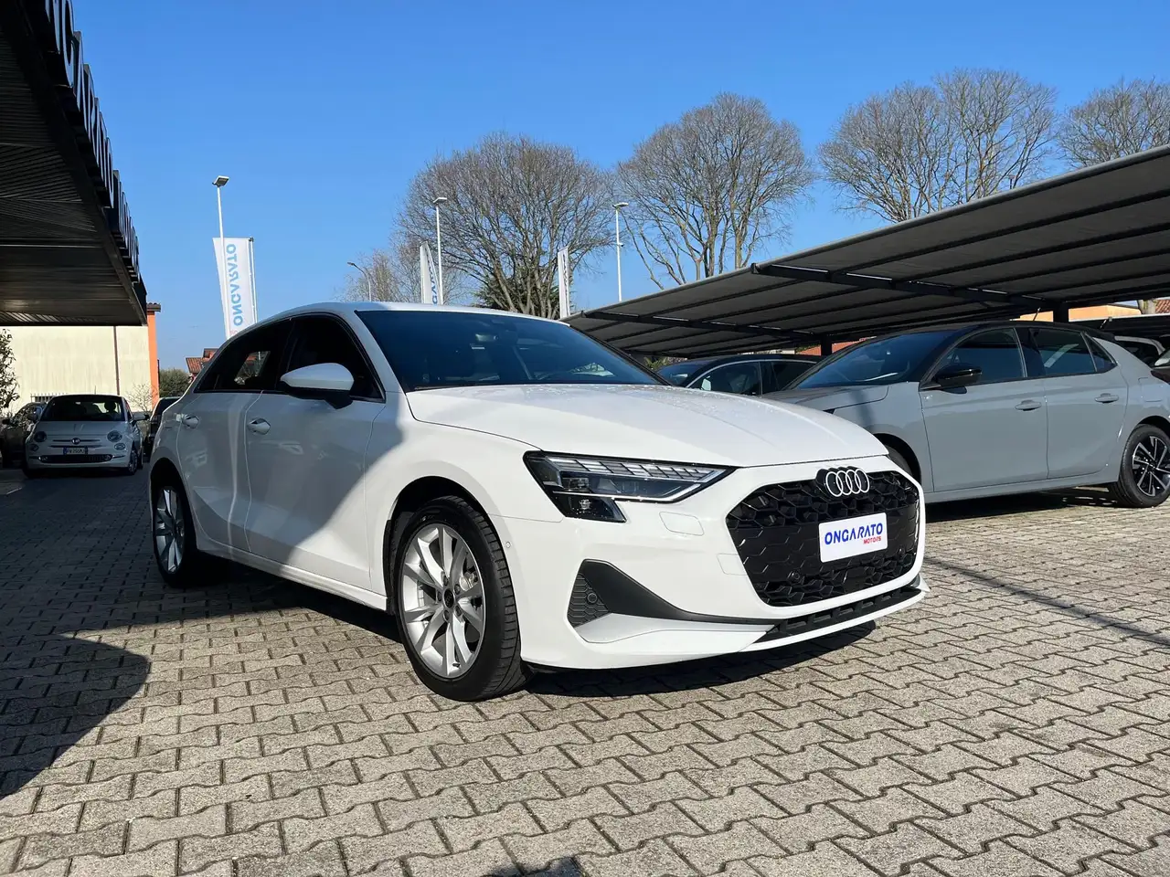 Audi A3 1.5 110cv 30 TFSI S tronic Business Advanced 3