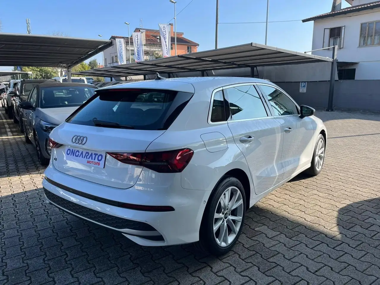 Audi A3 1.5 110cv 30 TFSI S tronic Business Advanced 4