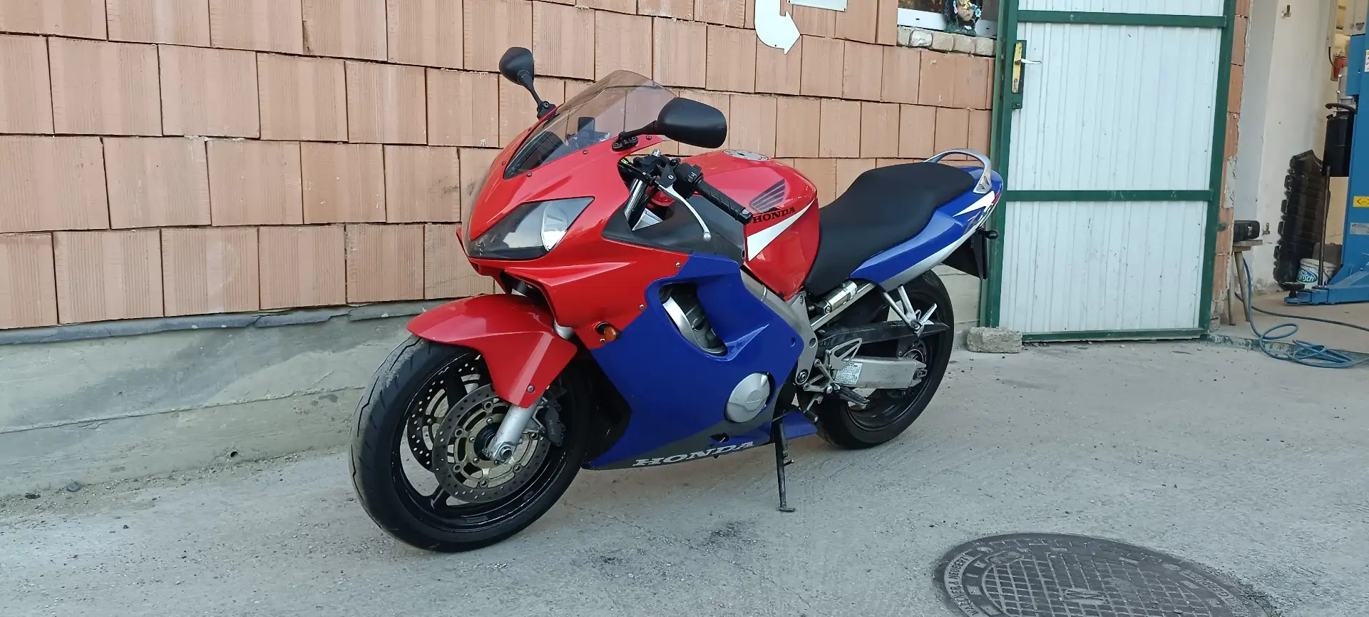 Honda CBR 600 F pc35 Einspritzer! Rosso - 1