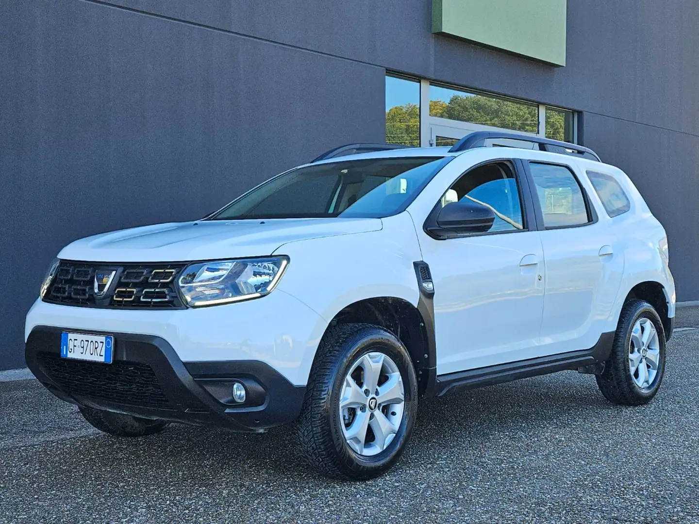 Dacia Duster 1.0 TCe 100 CV ECO-G Comfort Bianco - 1