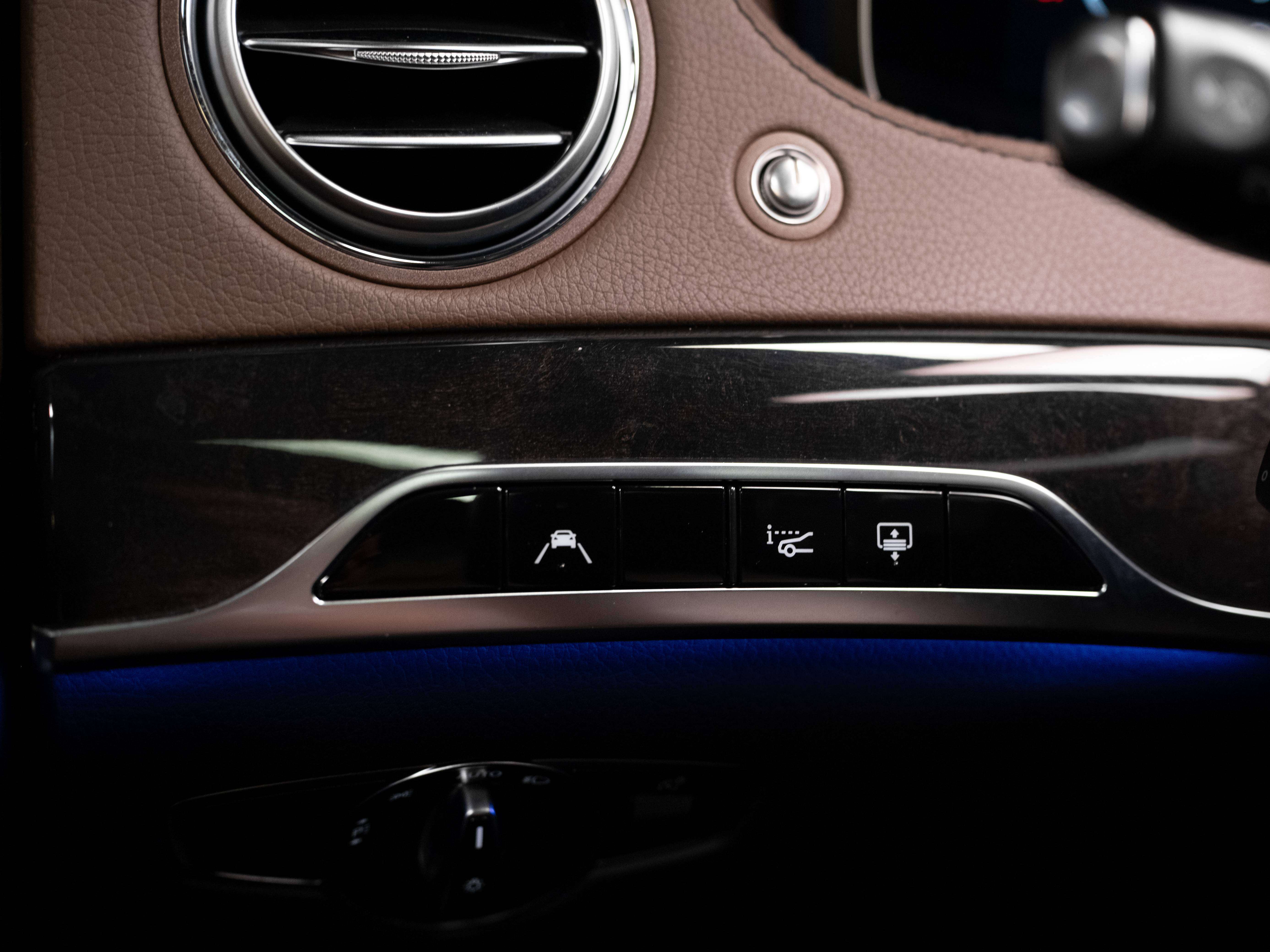 used 2020 Mercedes-Benz S-Class car, priced at $59,900