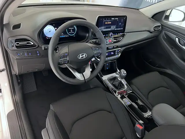 Hyundai I30 view 8